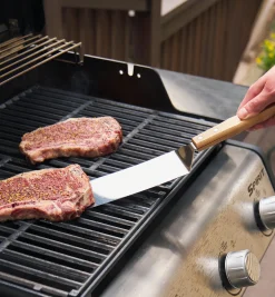 Lee Valley Barbecue>Barbecue Grill Spatula