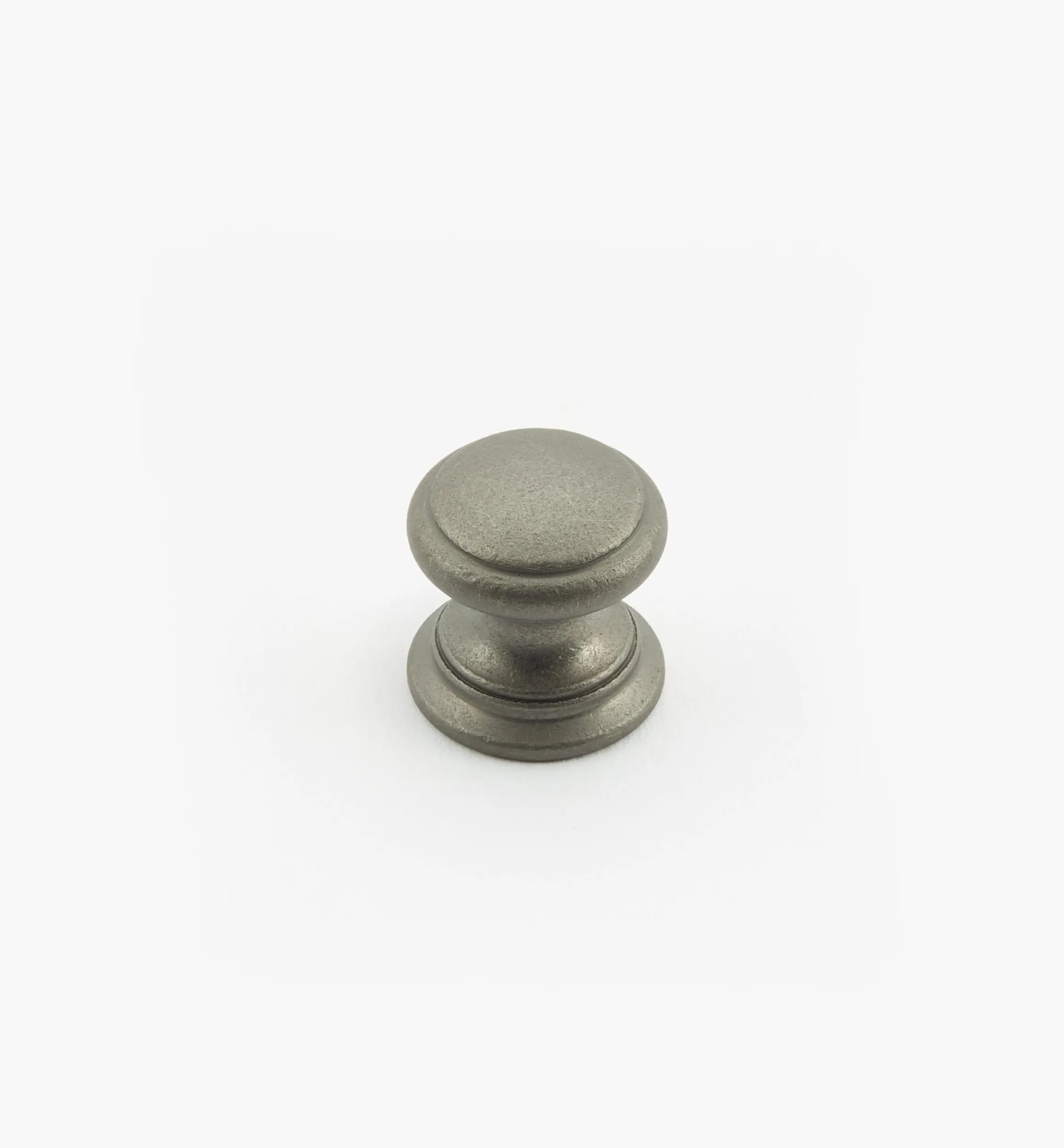 Lee Valley Knobs>Bevelled Brass Round Knobs