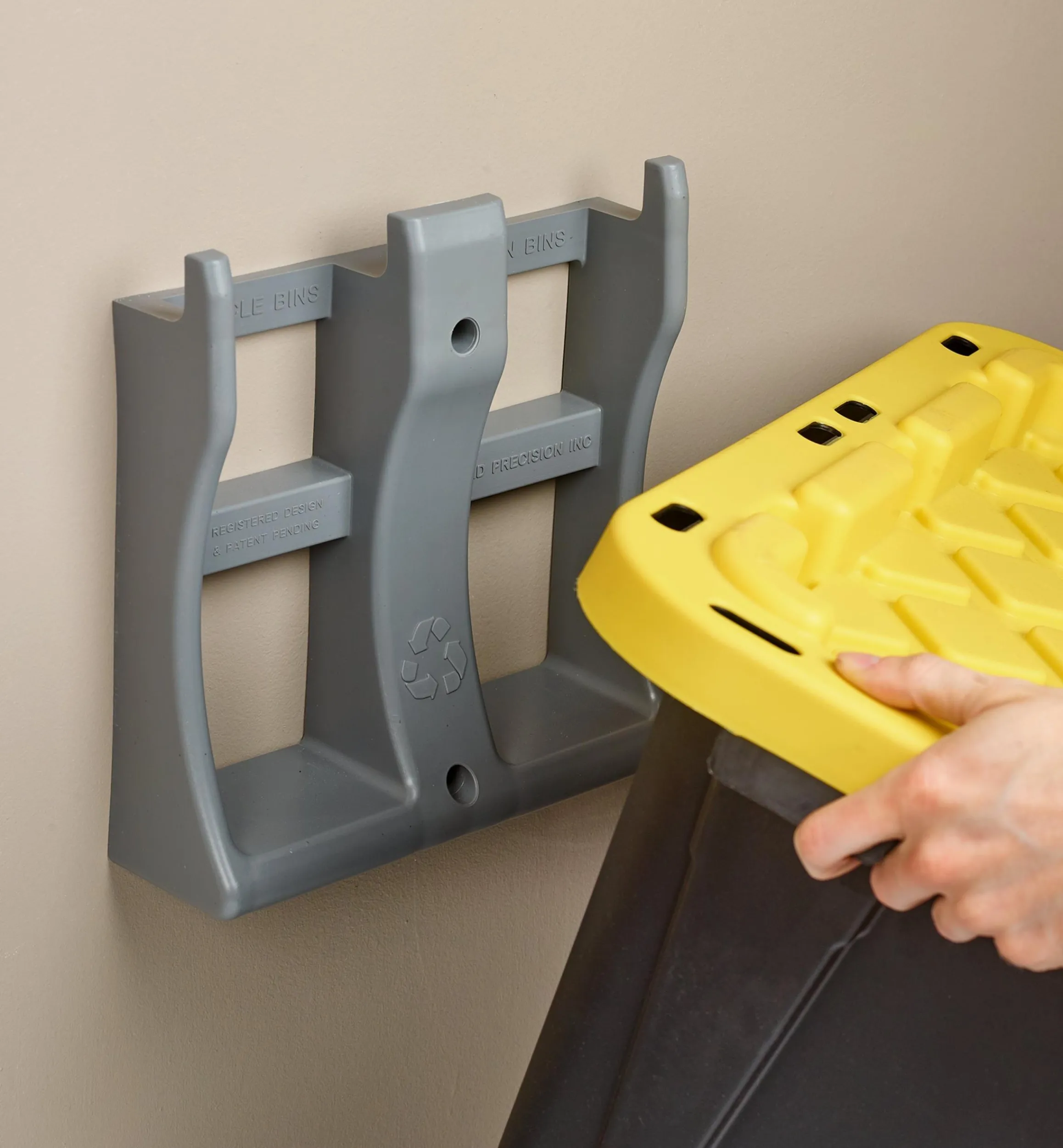 Lee Valley Trash & Recycling>Bin Brackets