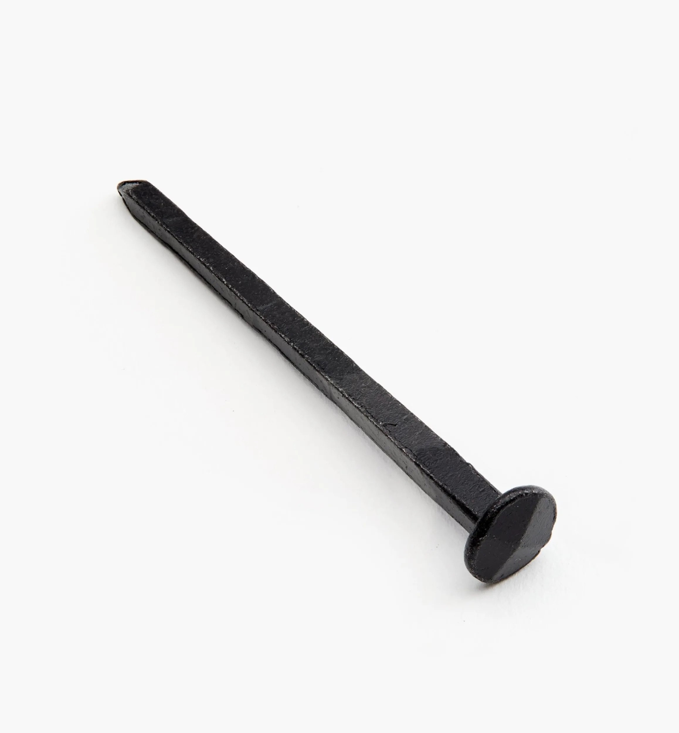 Lee Valley Fasteners>Black Steel Diamond-Head Forged Nails From Clouterie Rivierre