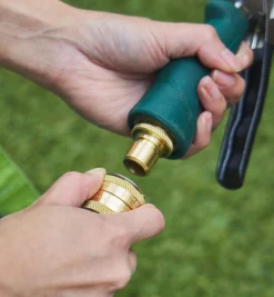 Lee Valley Hoses & Accessories><noscript><img width=