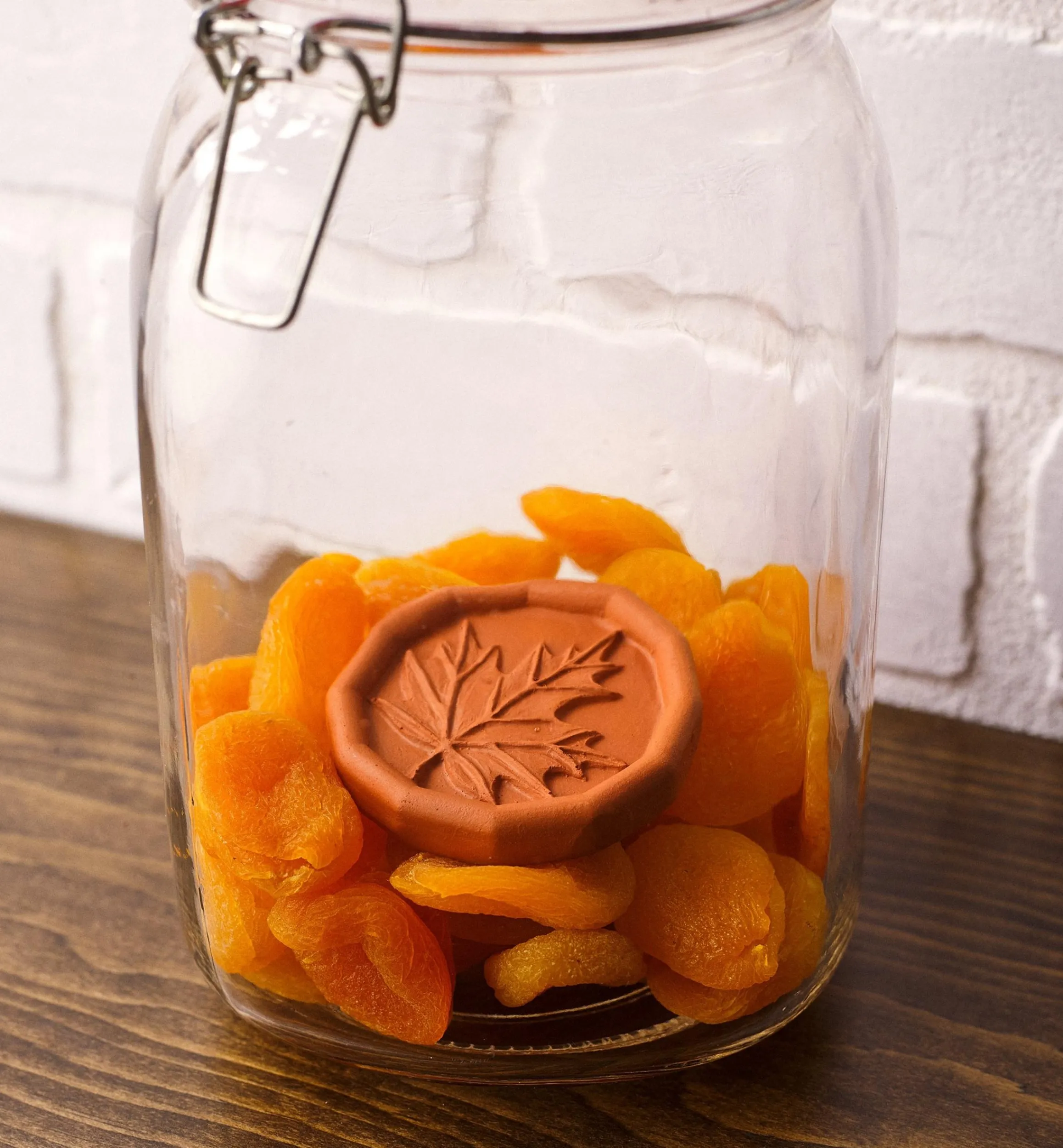 Lee Valley Food Storage>Brown Sugar Saver