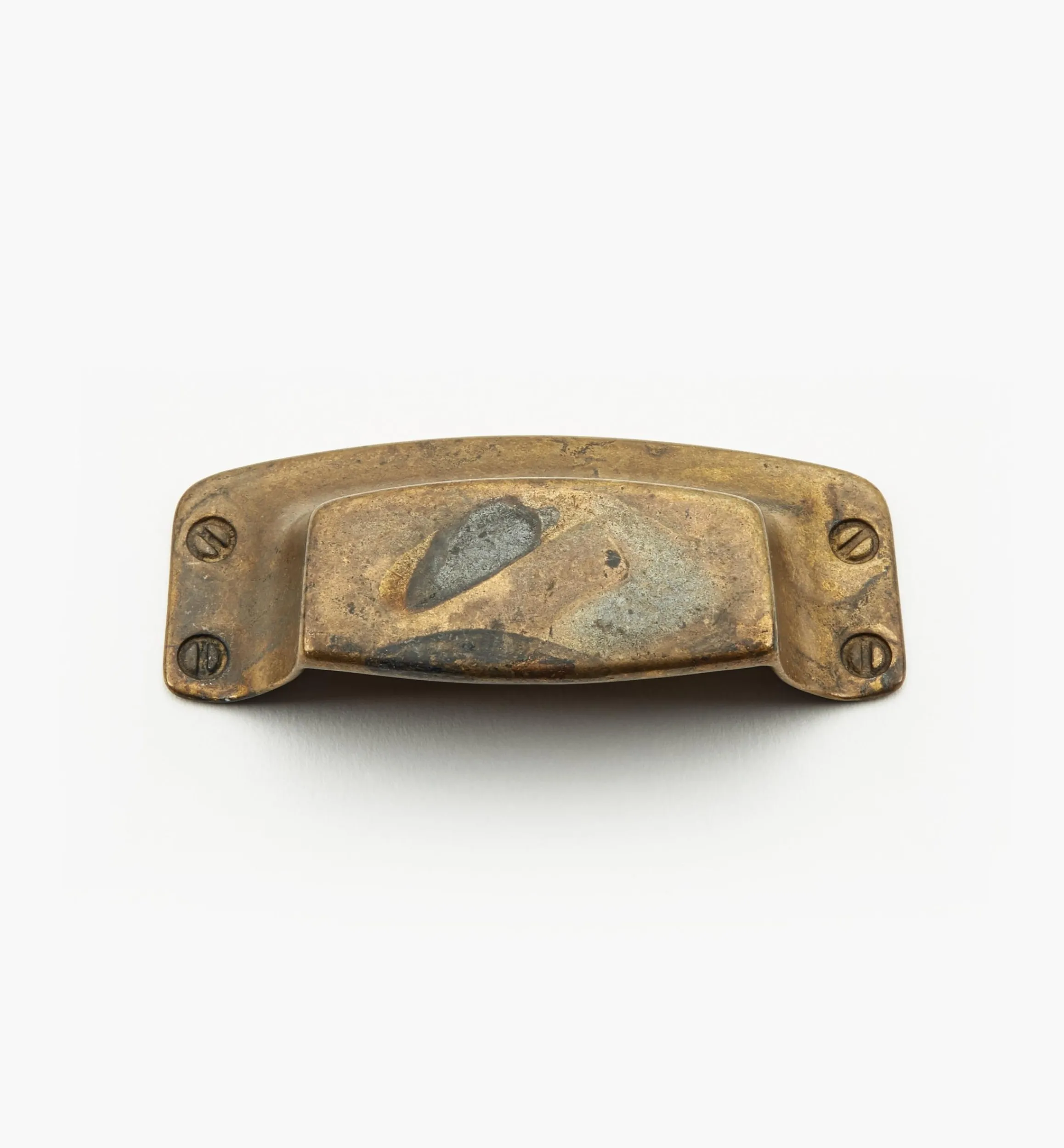 Lee Valley Pulls>Cast Brass Shell Pulls