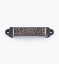 Lee Valley Pulls>Cast Victorian 1/4 Round Pulls