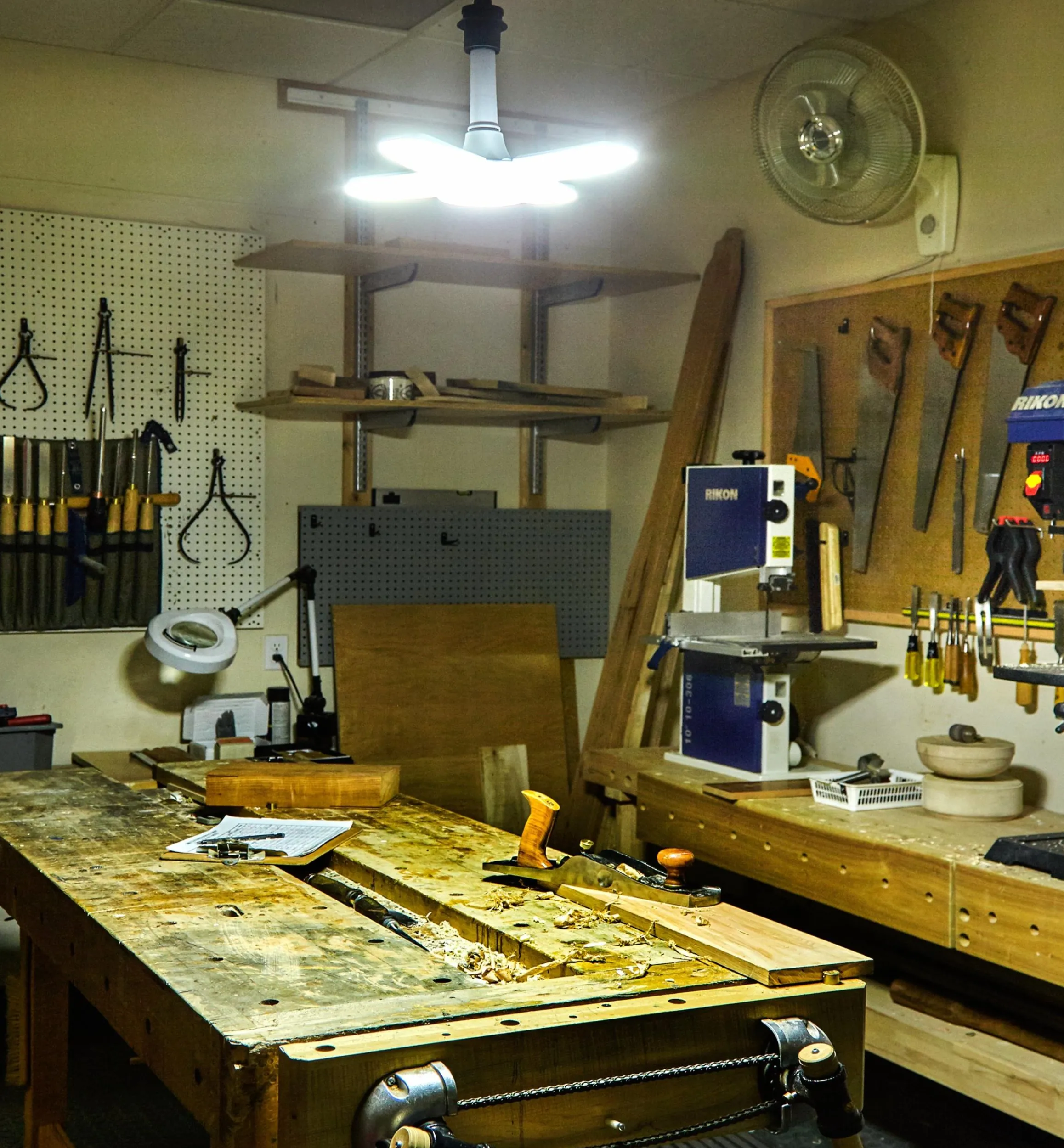 Lee Valley Lighting>Directional LED Ceiling Light