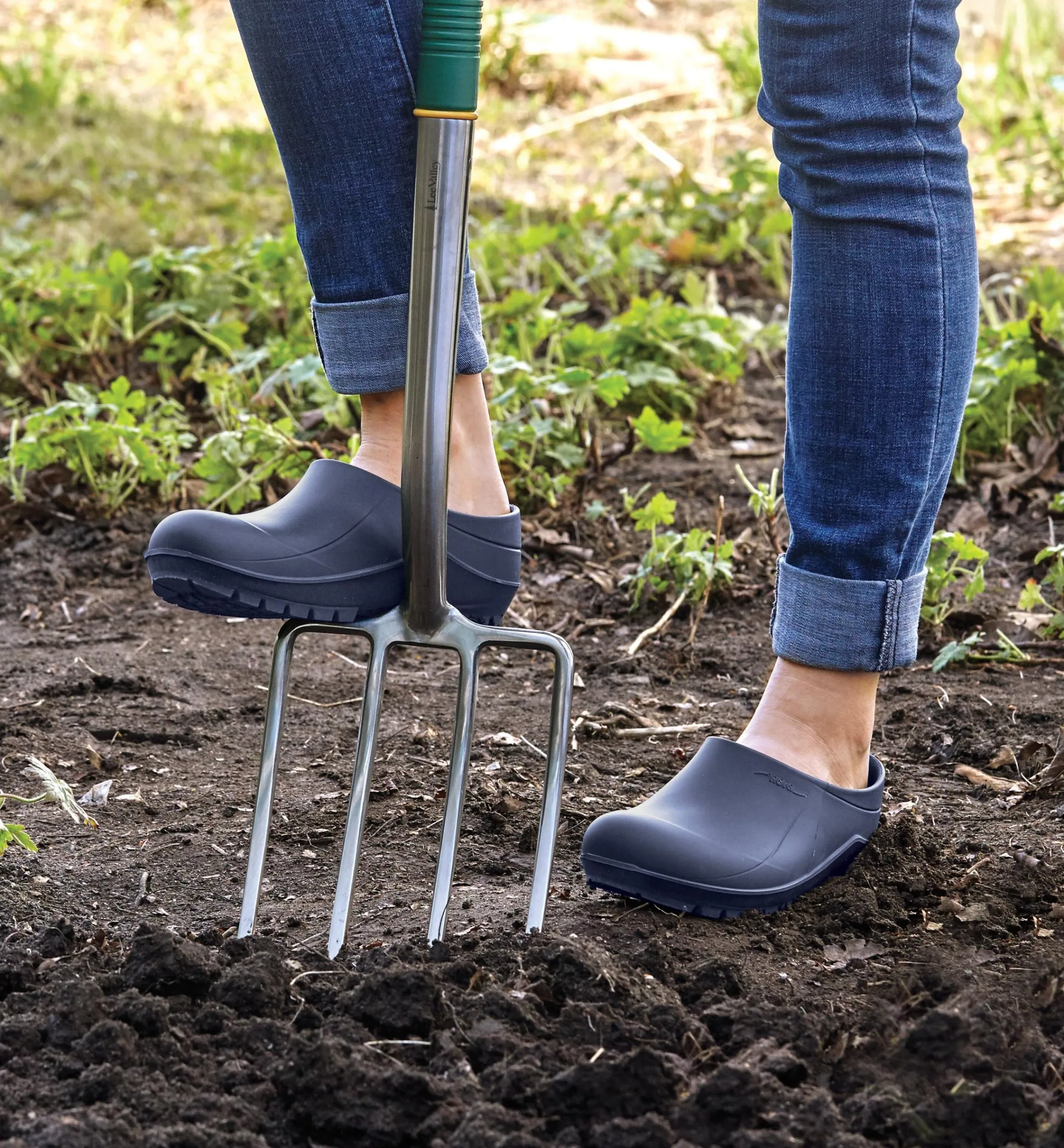 Lee Valley Footwear>European Garden Clogs