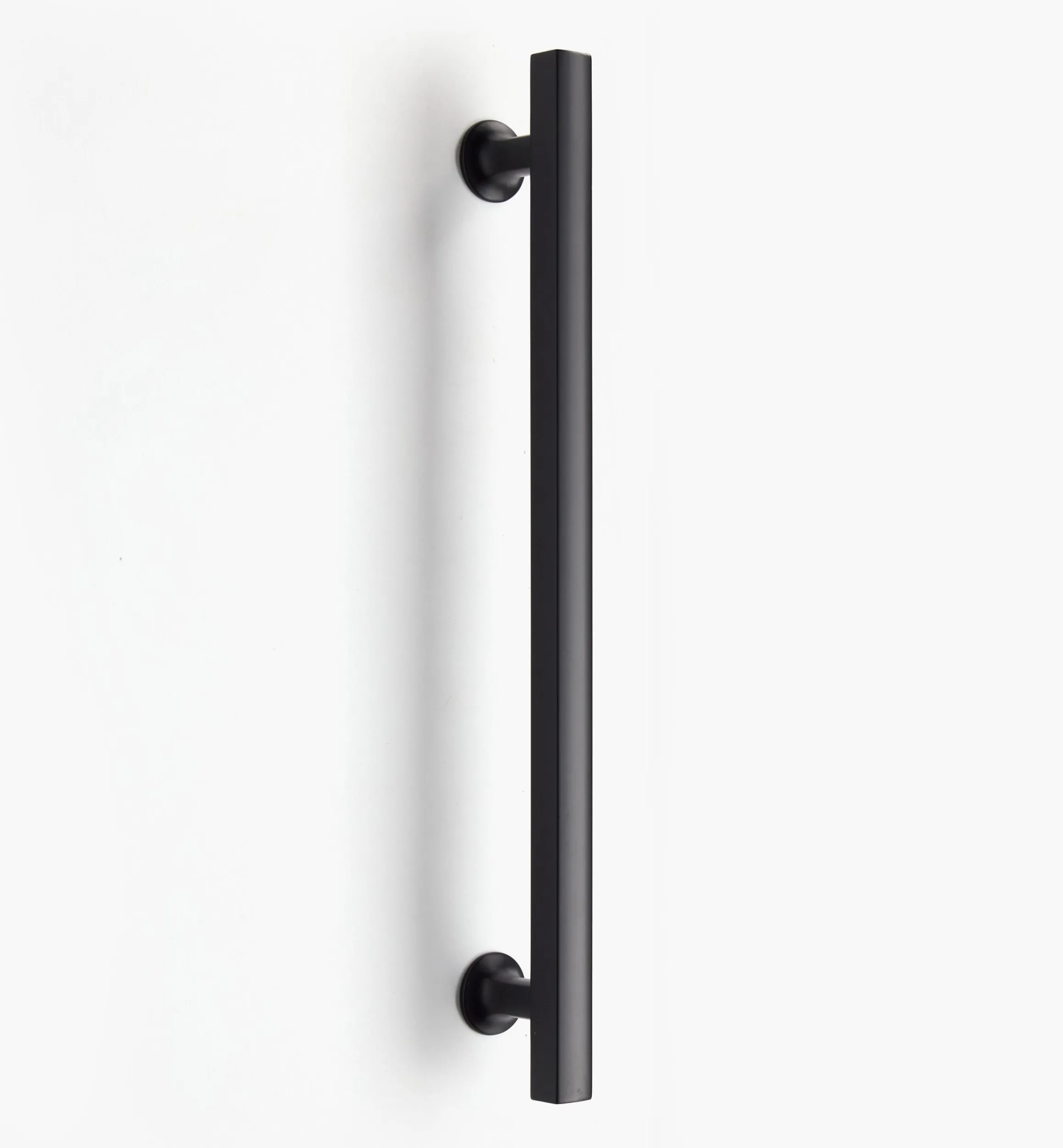 Lee Valley Handles>Everett Appliance Handles