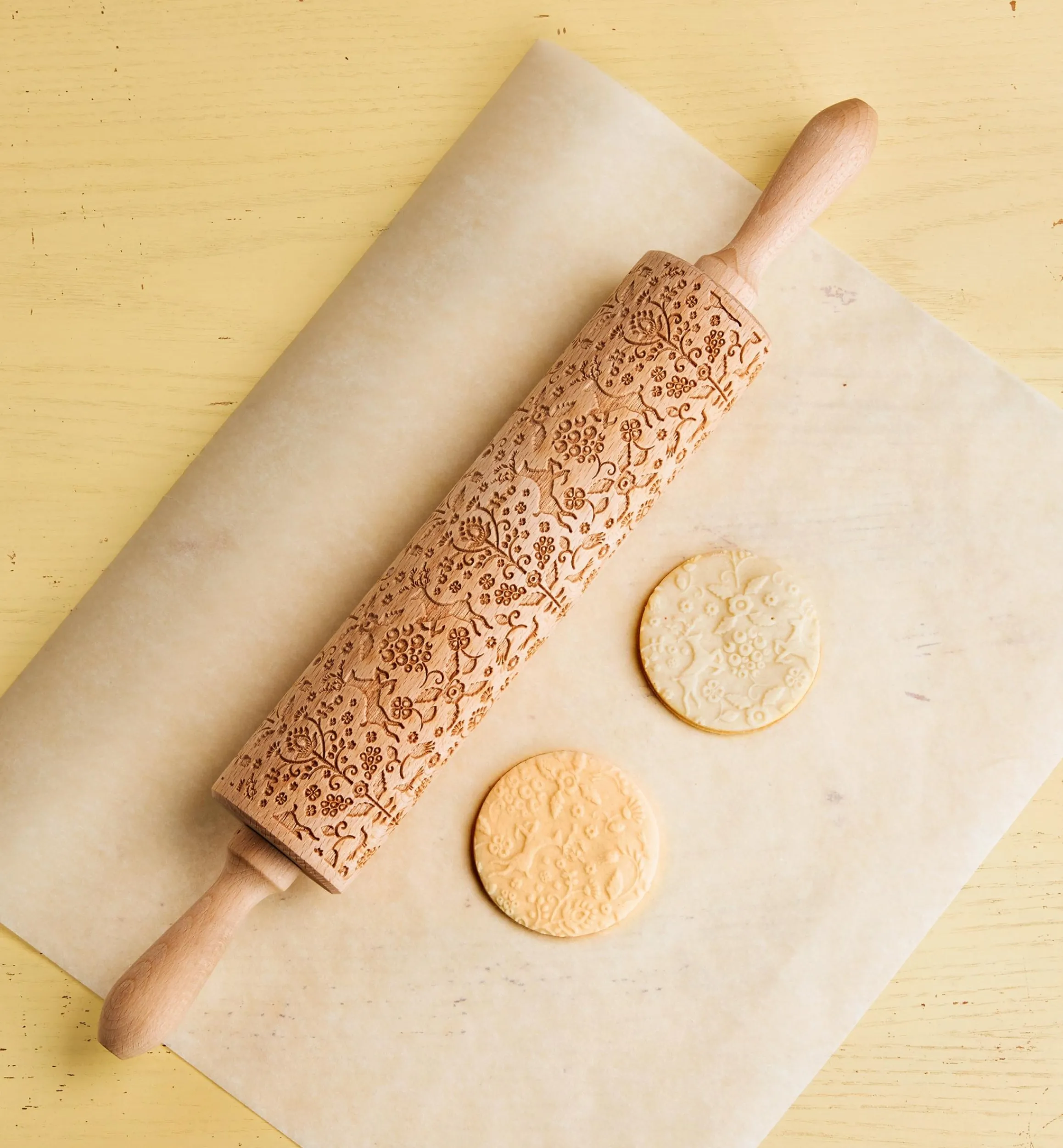 Lee Valley Bakeware>Folklore Embossing Rolling Pin