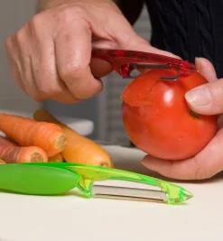 Lee Valley Peelers>Fruit & Vegetable Peelers