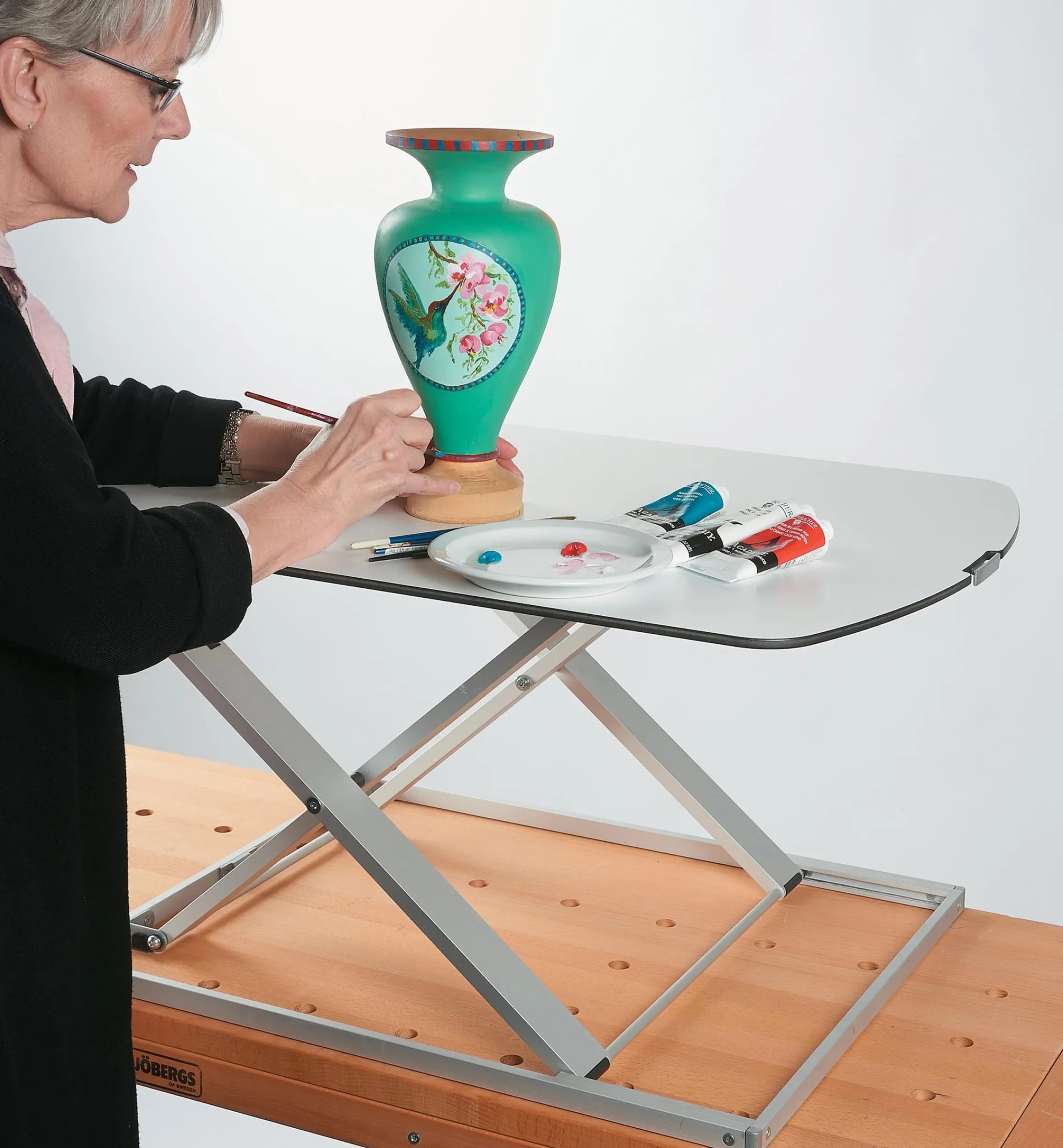 Lee Valley Mechanisms>Height-Adjustable Work Stand