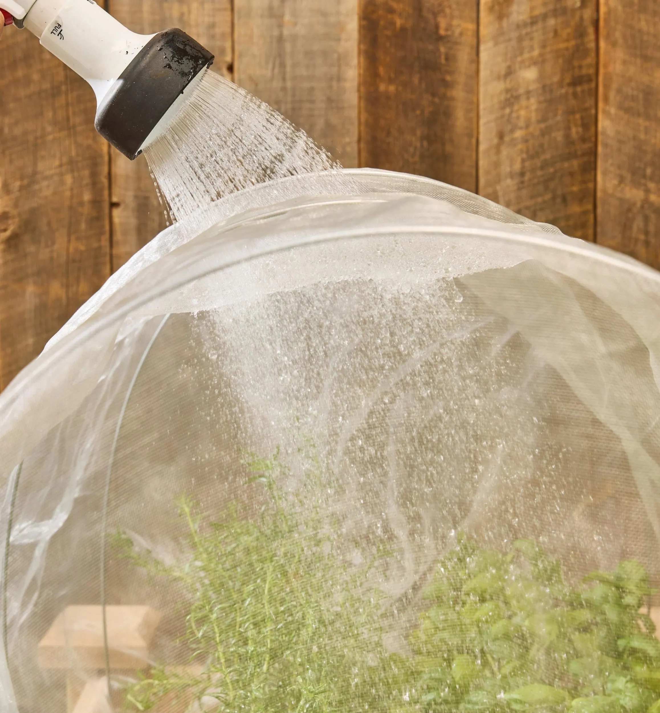 Lee Valley Plant Protection>Insect Protection Fabric & Pack Of 10 Hoops