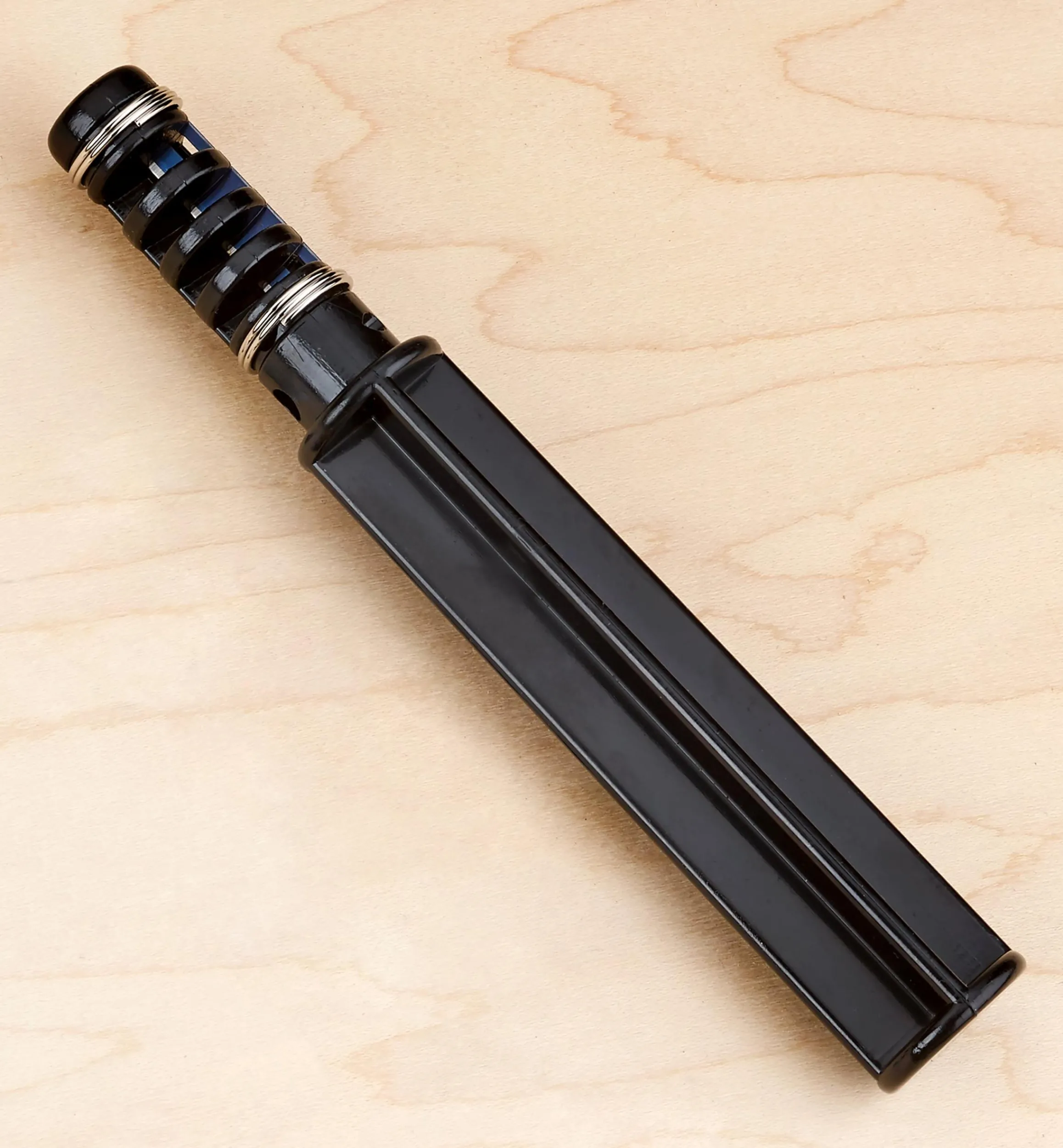 Lee Valley Hand Tools>Leather Lacing Cutter
