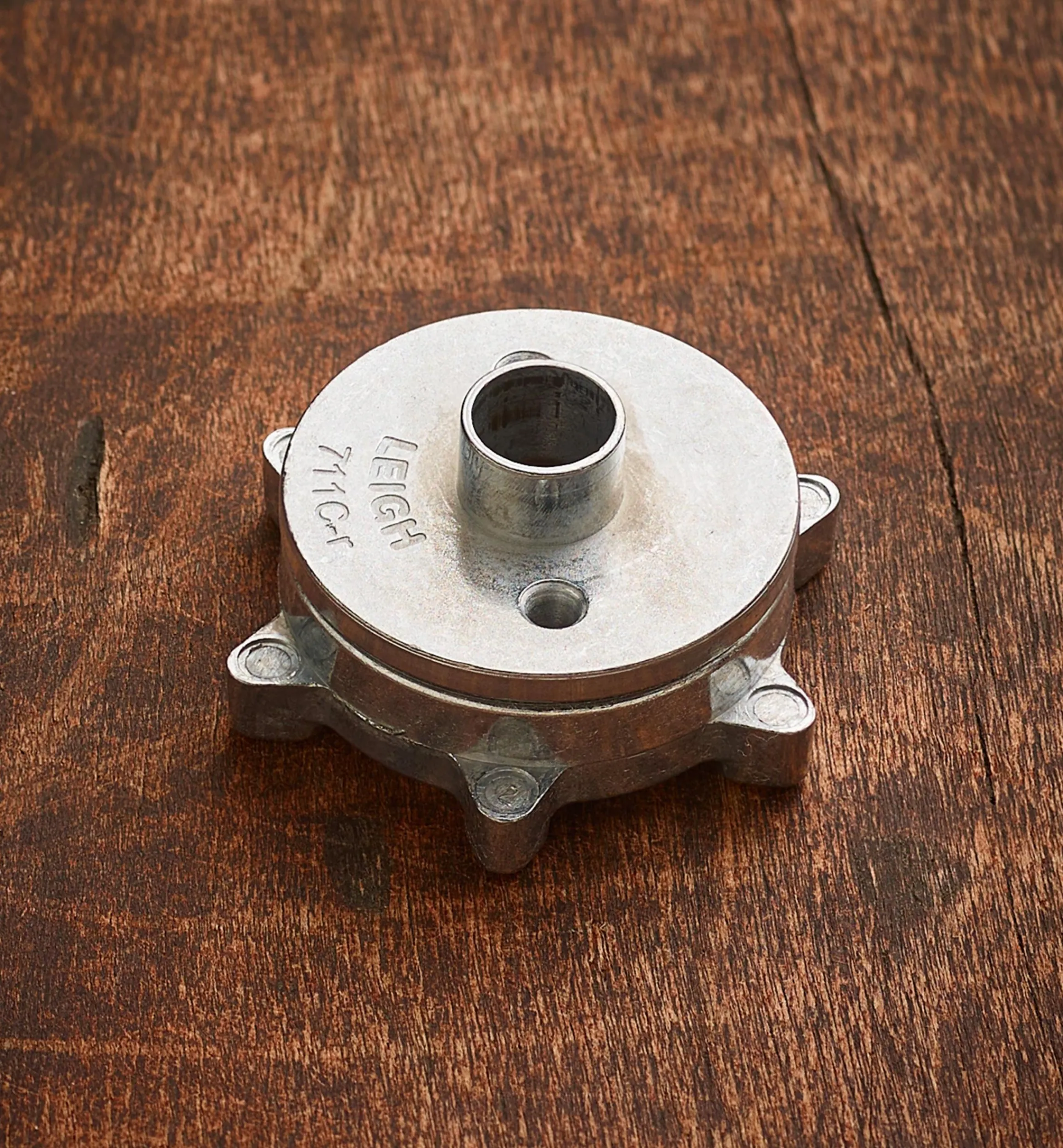 Lee Valley Power Tool Accessories>Leigh 7/16" O.D. Guide Bushing