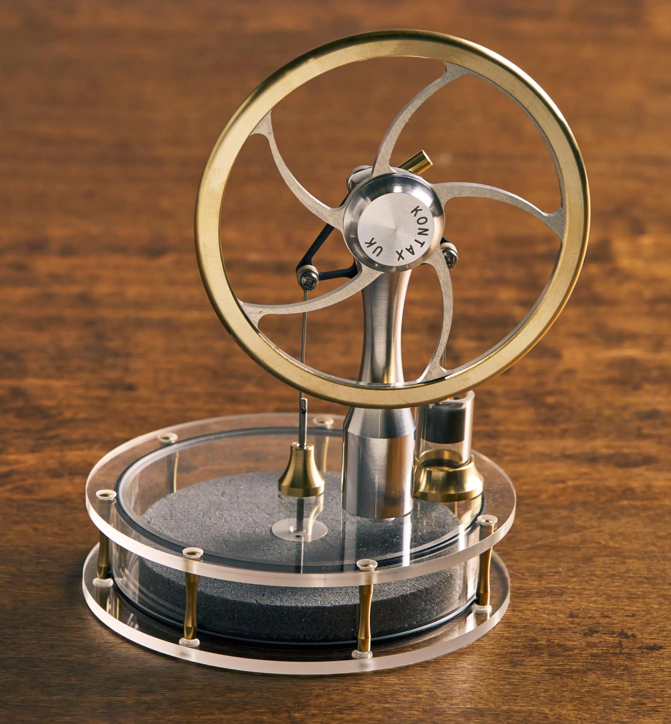 Lee Valley Toys & Games>Low-Temperature Stirling Engine Kit