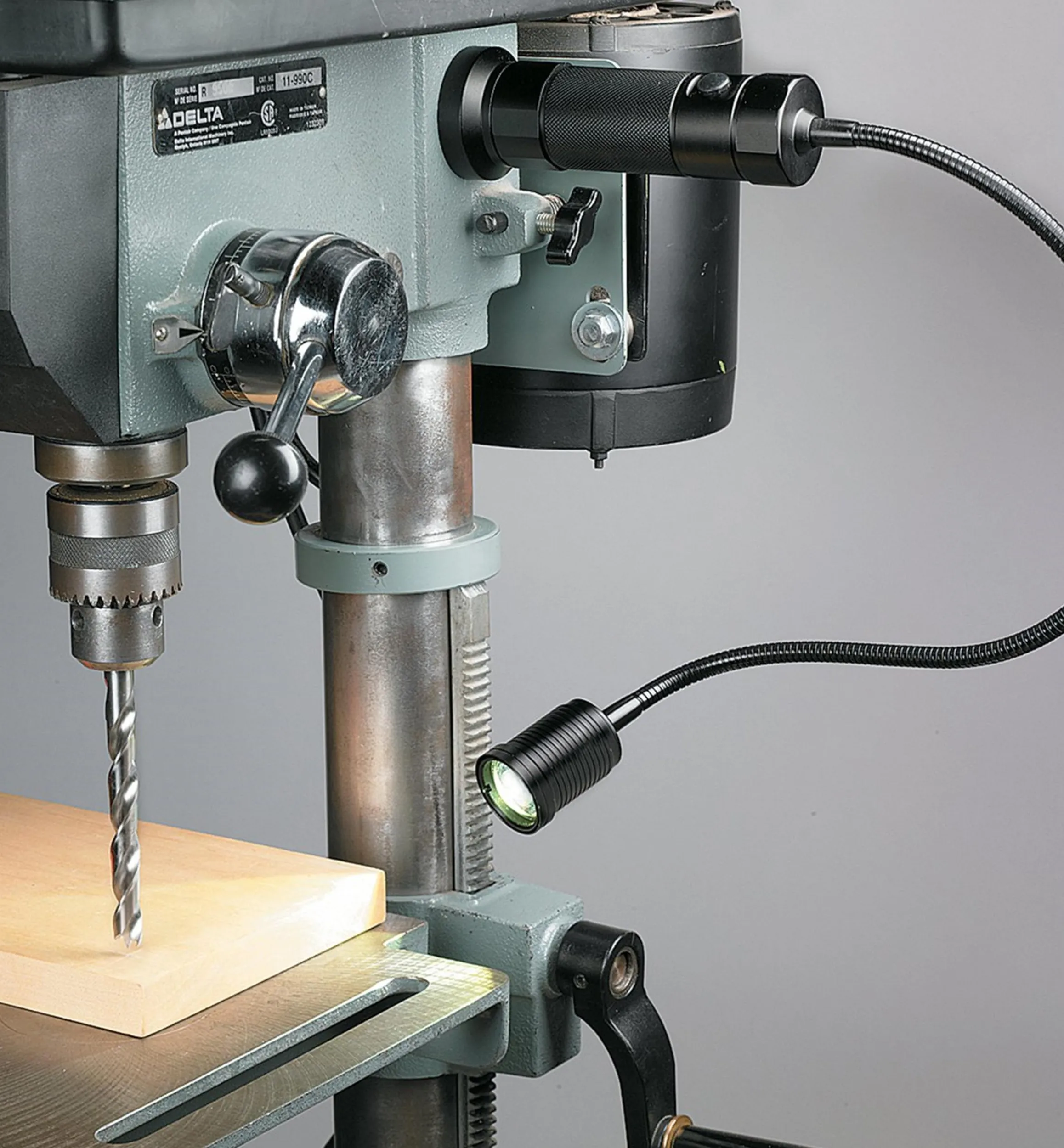 Lee Valley Magnets|Magnets>Magnetic-Mount LED Work Light