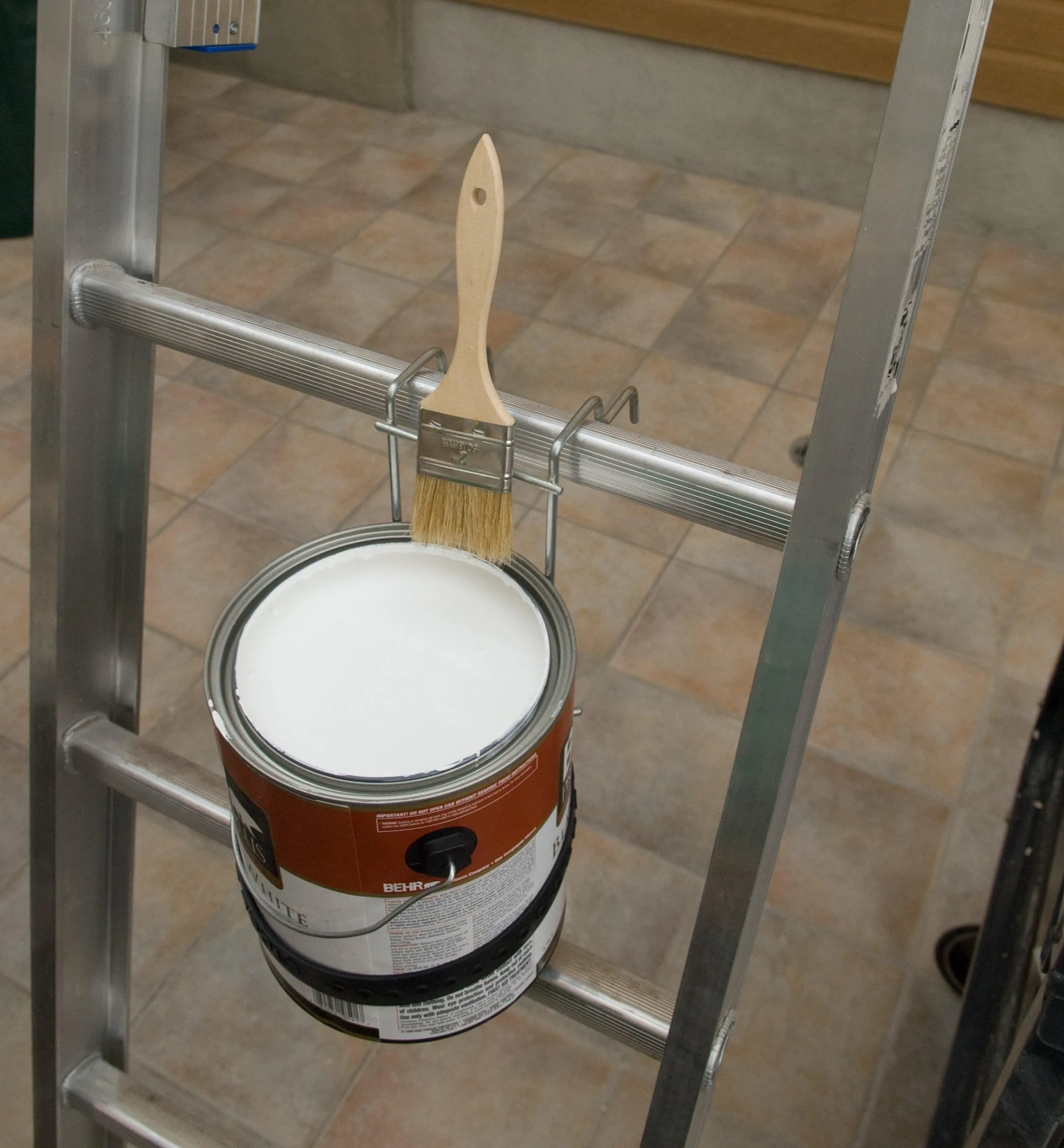 Lee Valley Home Maintenance>Michelangelo Paint Can Holders