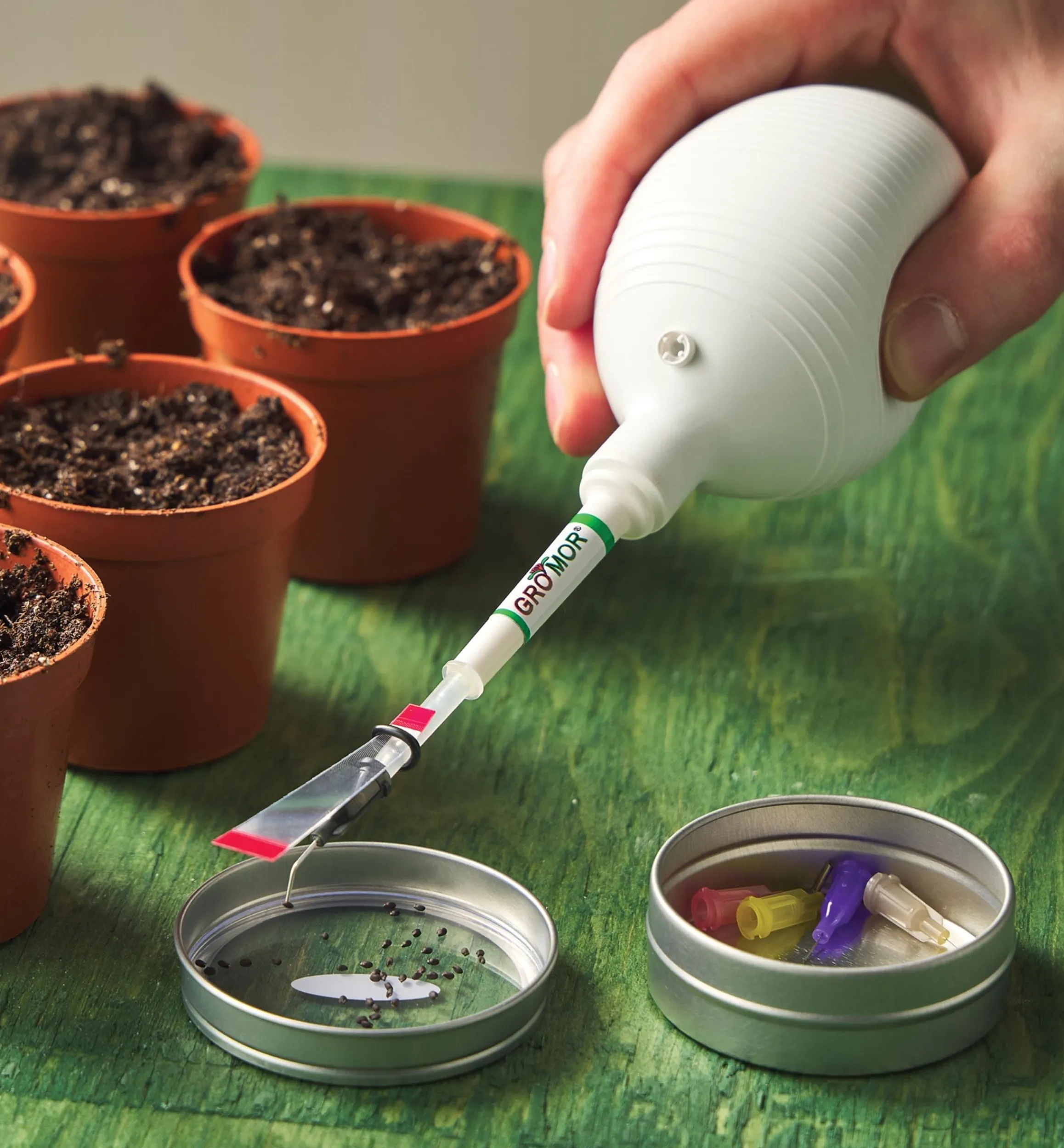 Lee Valley Seed Starting>Mini Wand Seeder