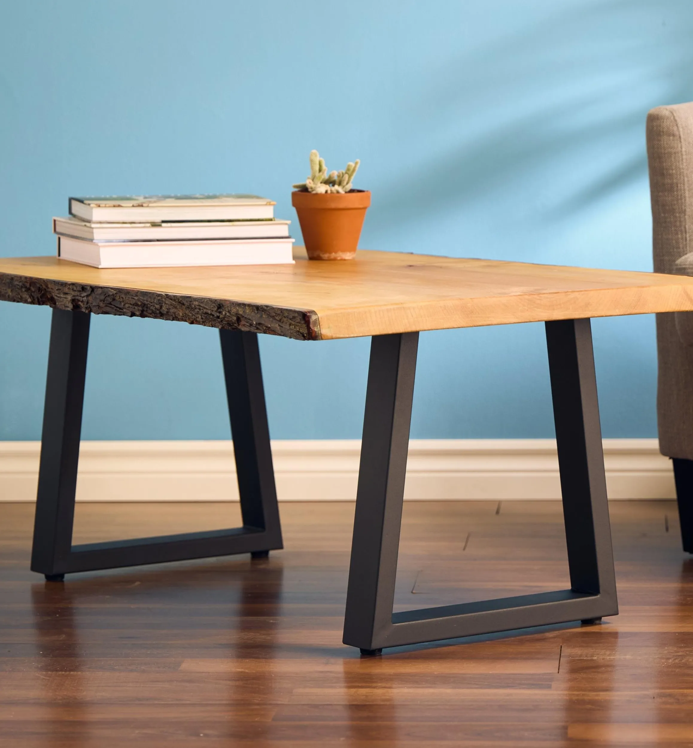 Lee Valley Table Hardware>400mm Steel Trapezoid Table Leg