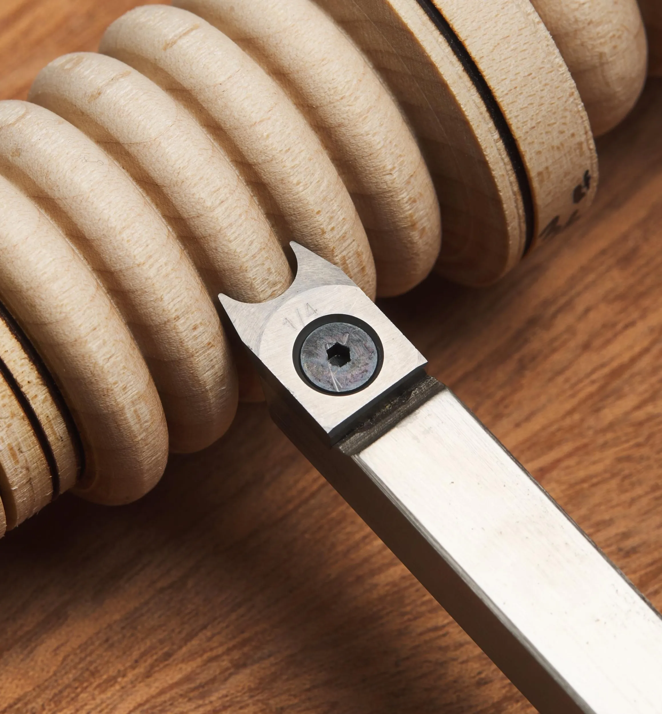 Lee Valley Turning>Negative-Rake Beading Cutters For Easy Wood Tools