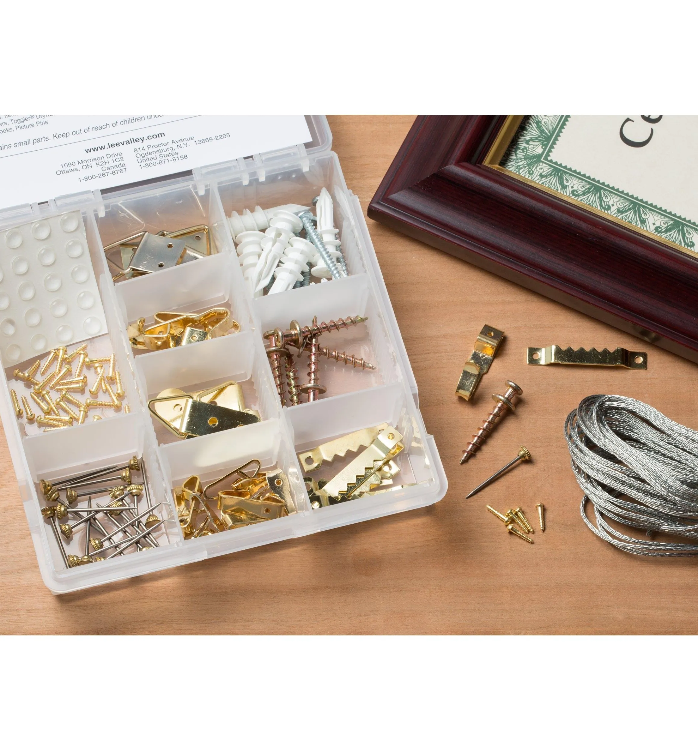 Lee Valley Picture Hanging>129-pc. Picture Hanging Kit