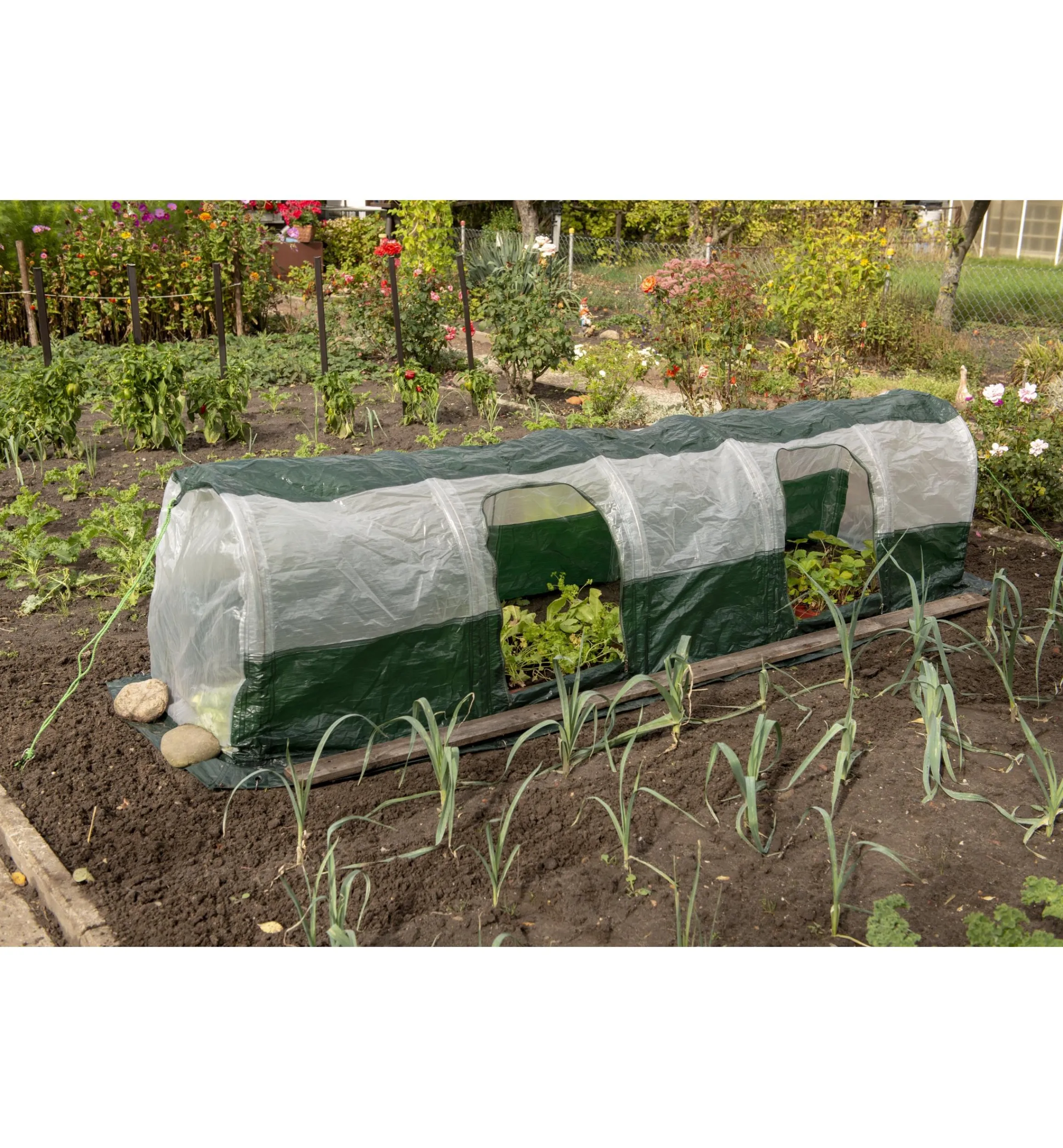 Lee Valley Plant Protection>Poly Plant Tunnel