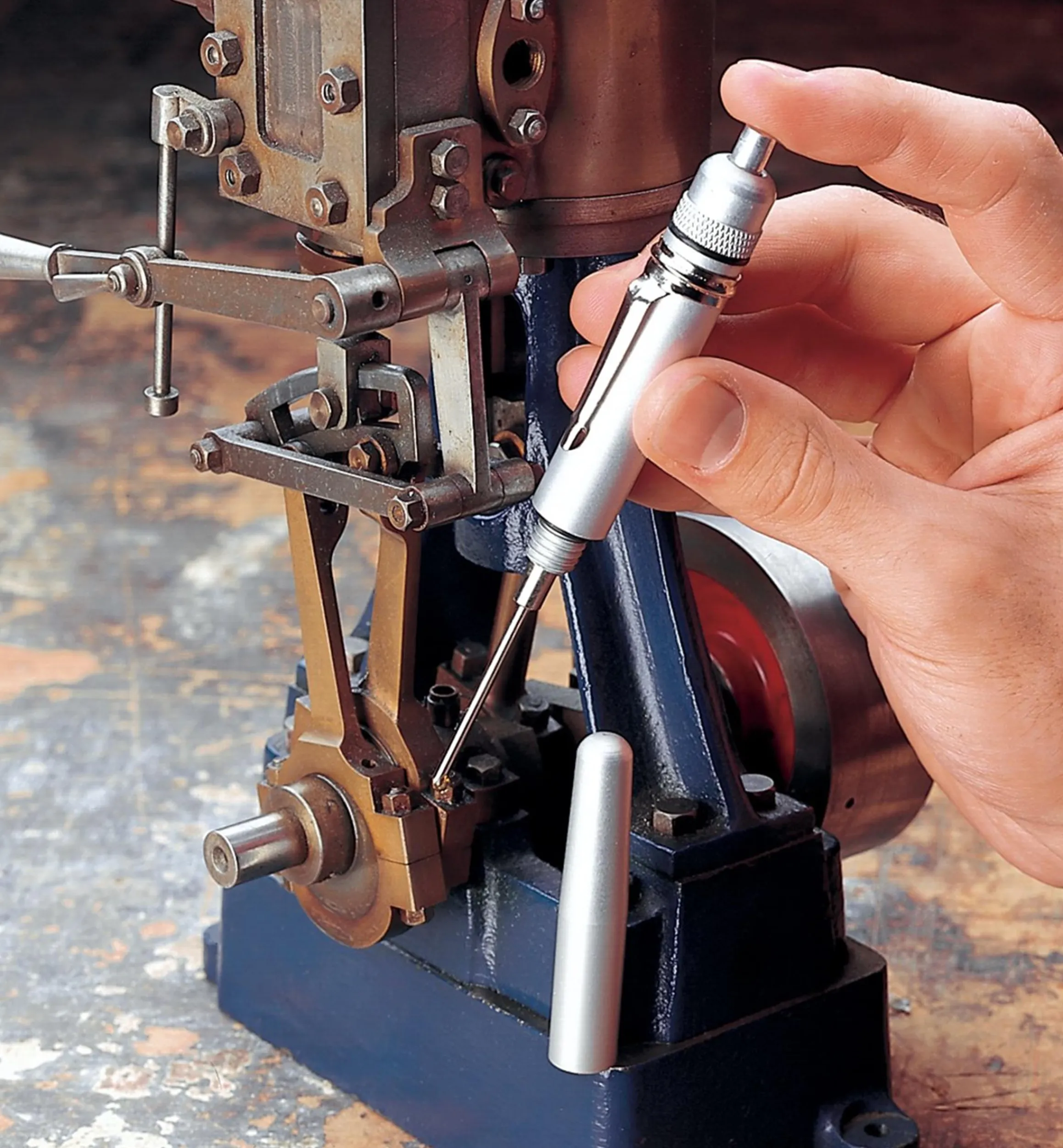 Lee Valley Home Maintenance>Precision Oiler Pen