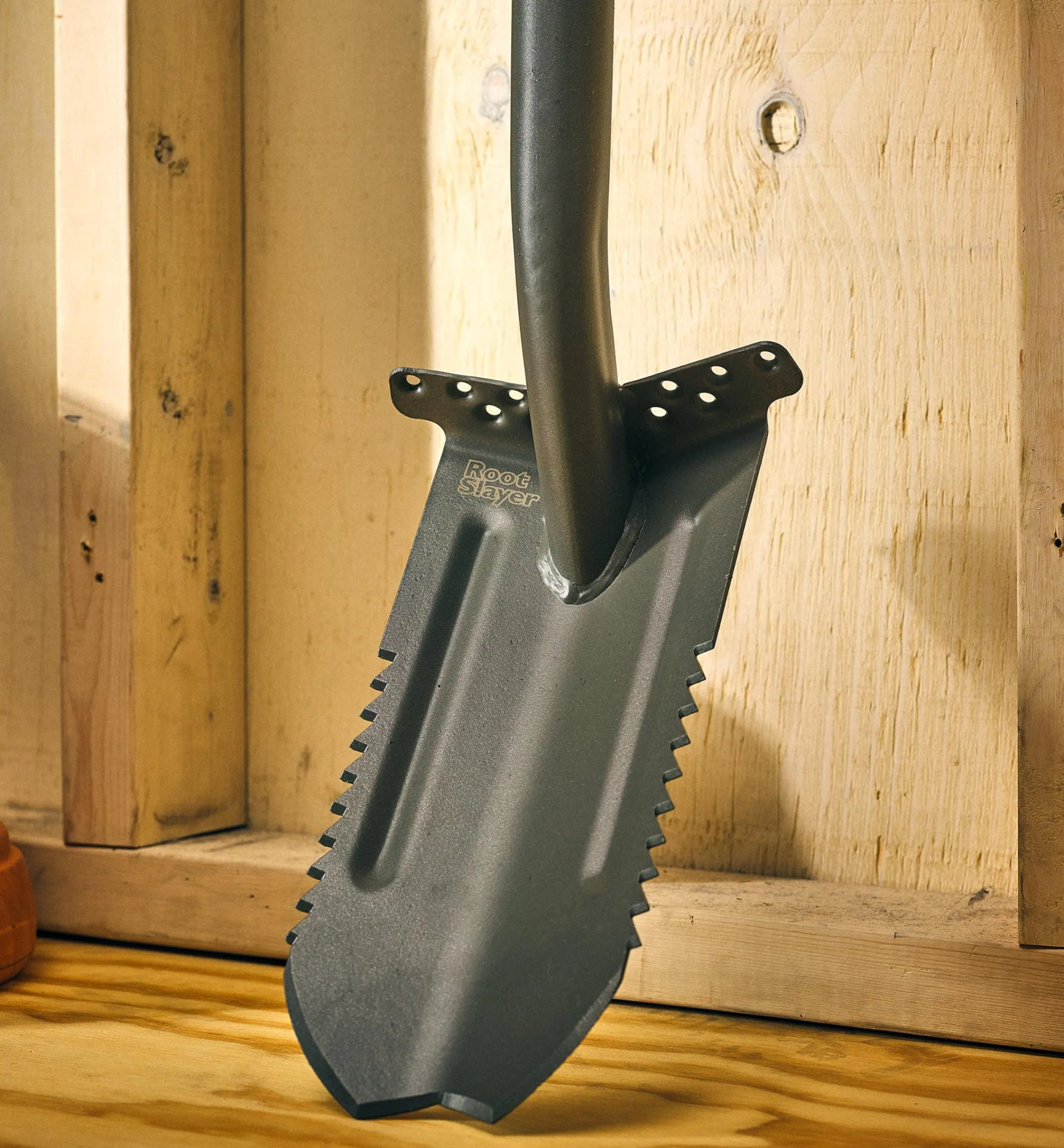 Lee Valley Spades>Radius Root-Cutter Trenching Spade