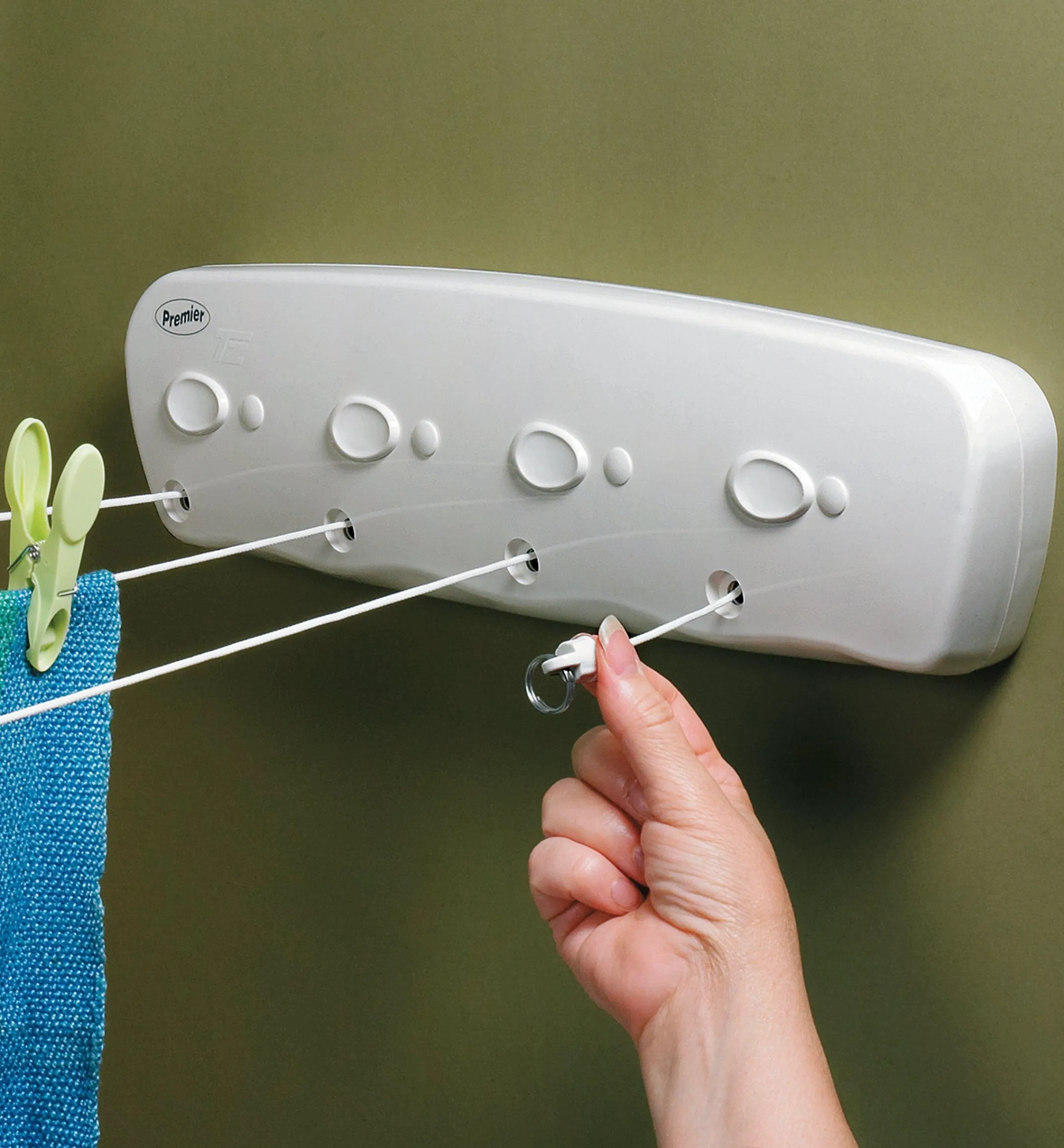 Lee Valley Laundry>Retractable Indoor Clotheslines