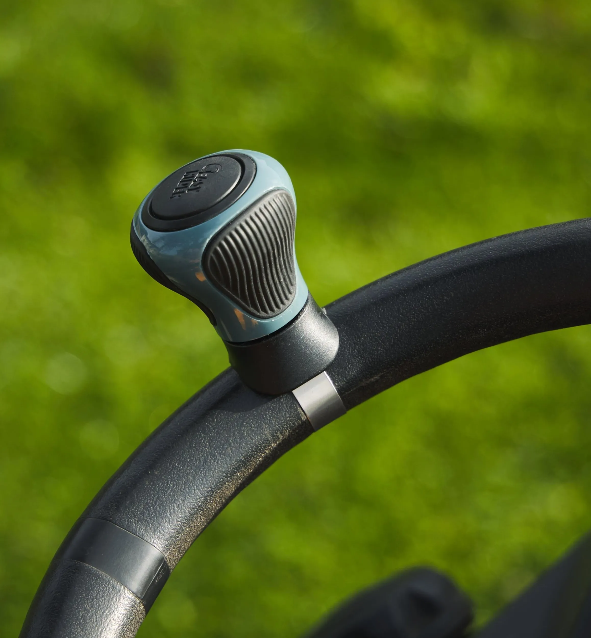 Lee Valley Mowers>Riding Mower Steering Knob