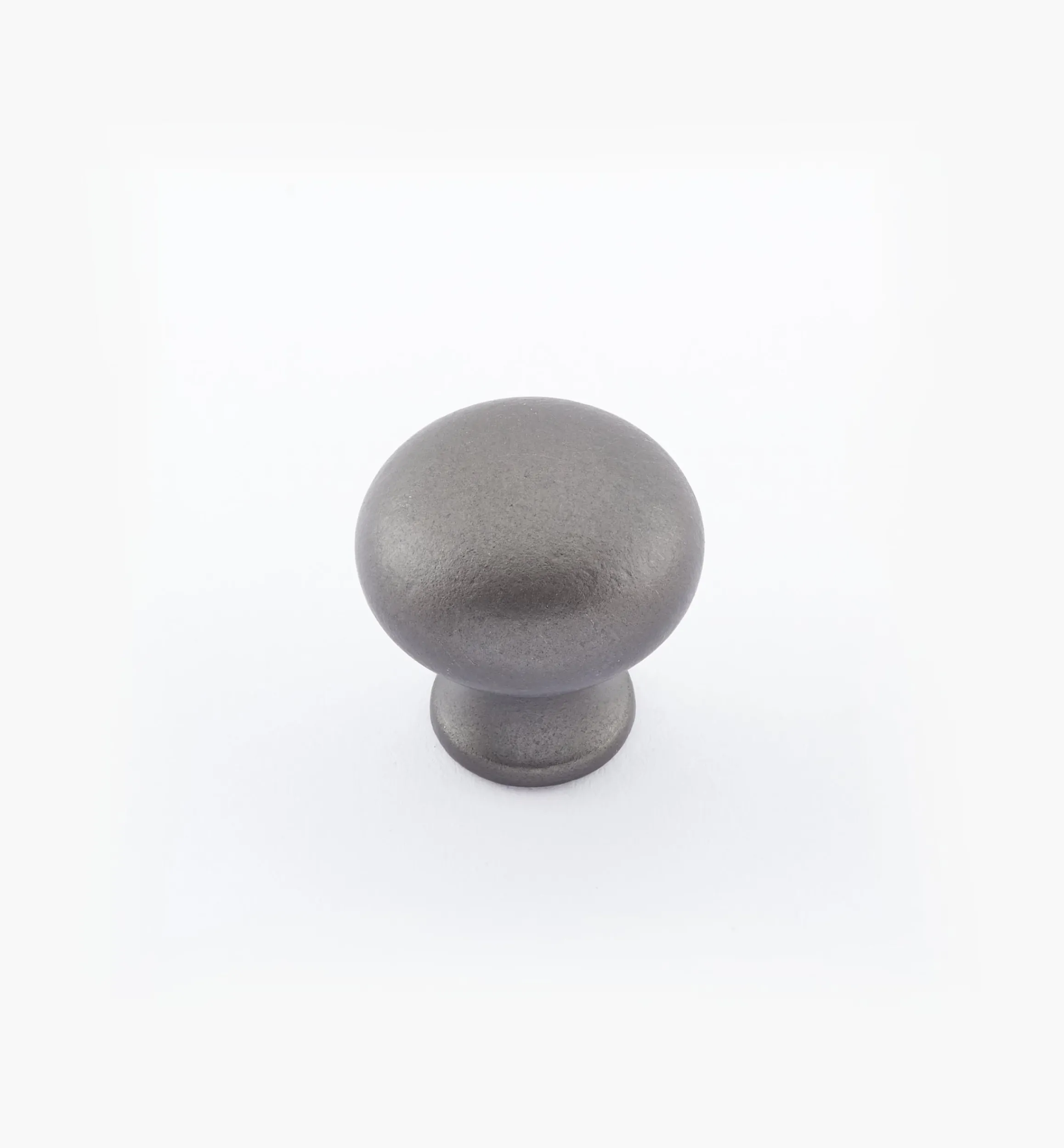 Lee Valley Knobs>Round Brass Plain Knobs