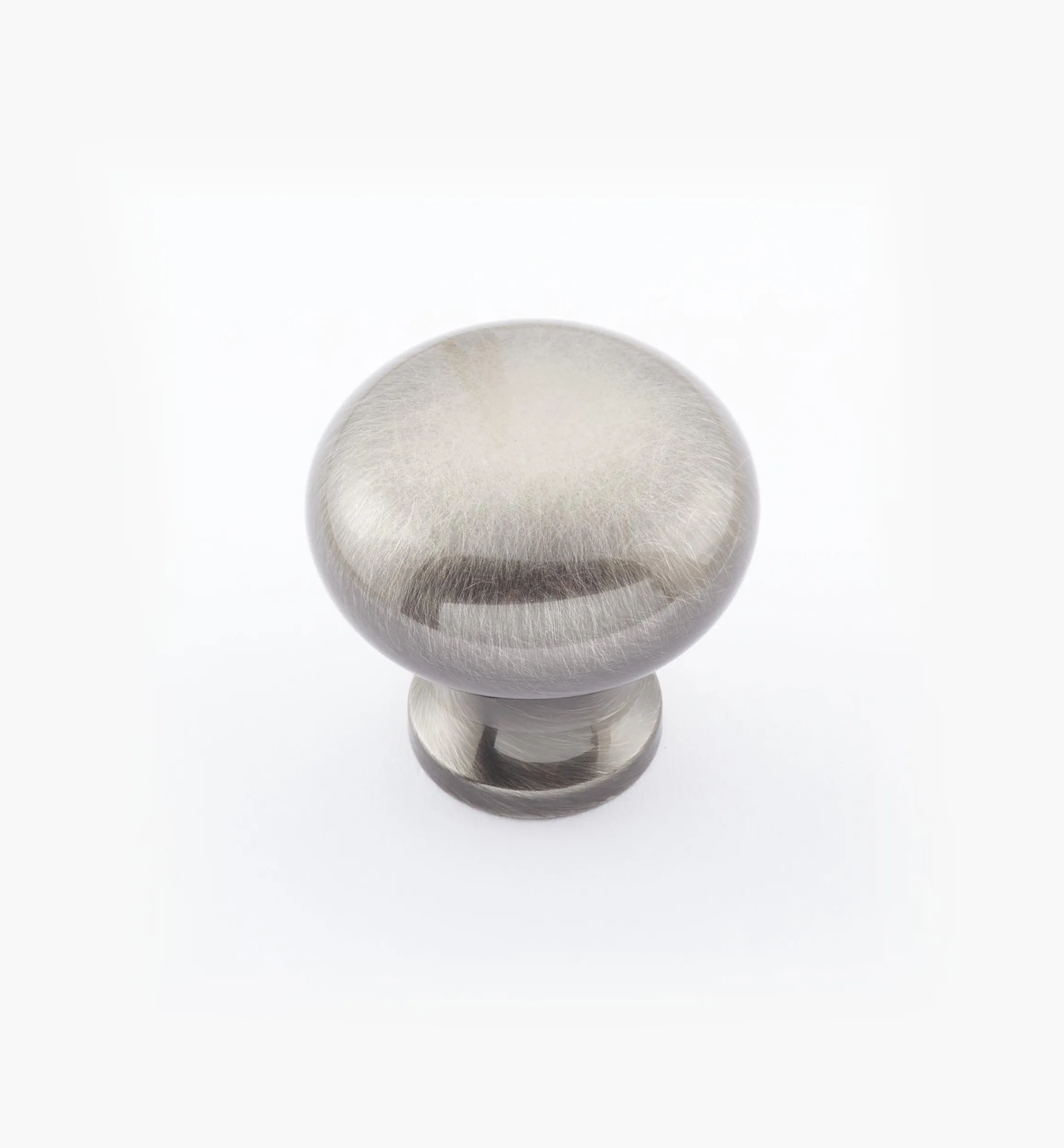 Lee Valley Knobs>Round Brass Plain Knobs