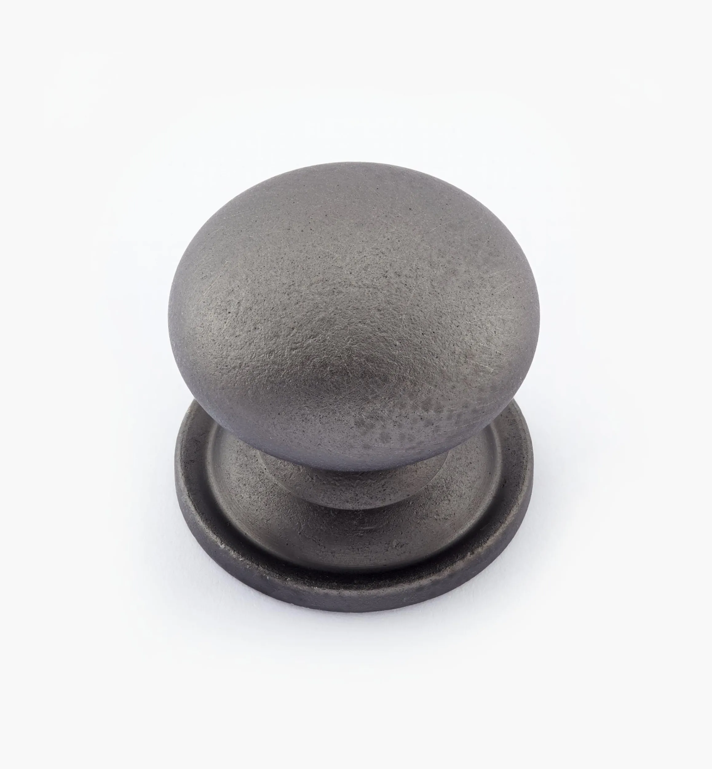 Lee Valley Knobs>Round Brass Plain Knobs