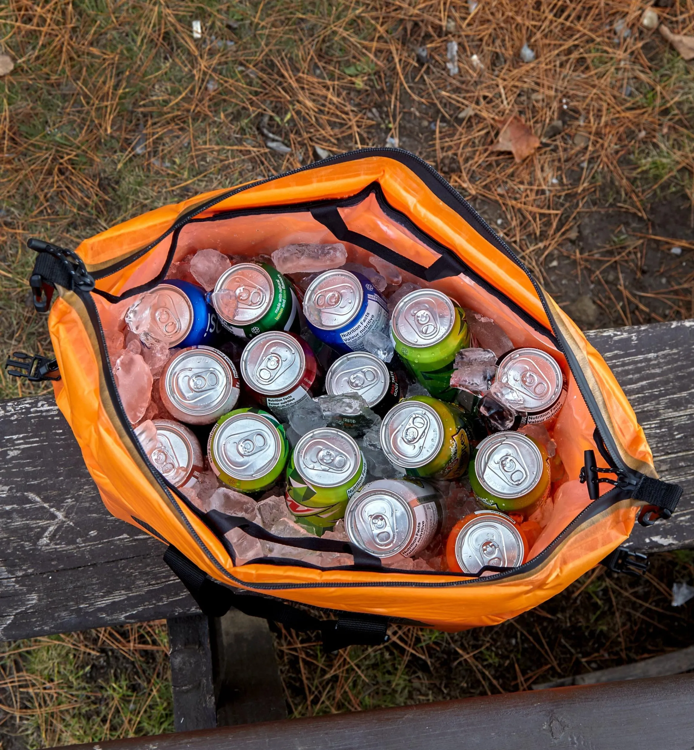 Lee Valley Personal Accessories>Self-Inflating Cooler