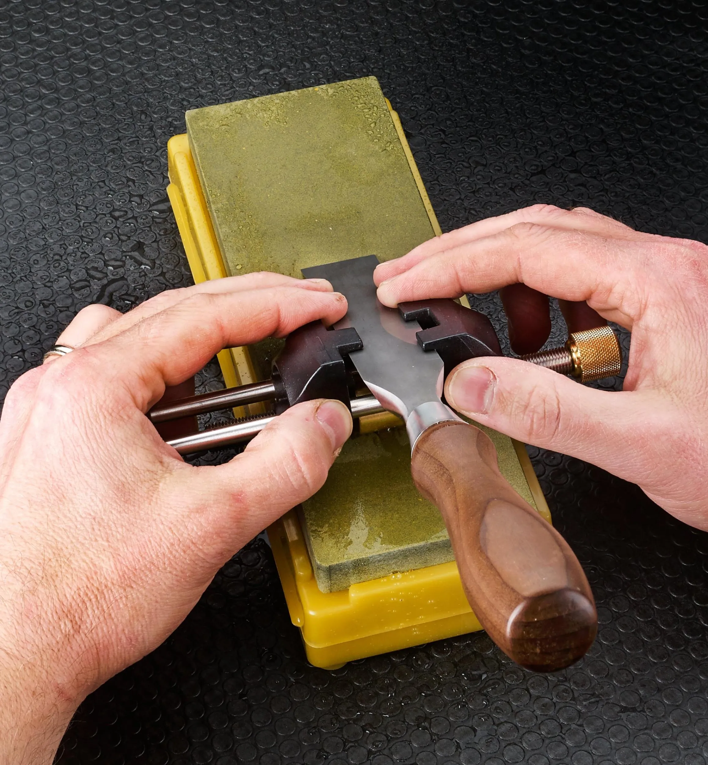 Lee Valley Sharpening>Shapton 220x Moss Ha-No-Kuromaku Ceramic Stone