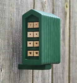 Lee Valley Pest Control>Solitary Bee Home