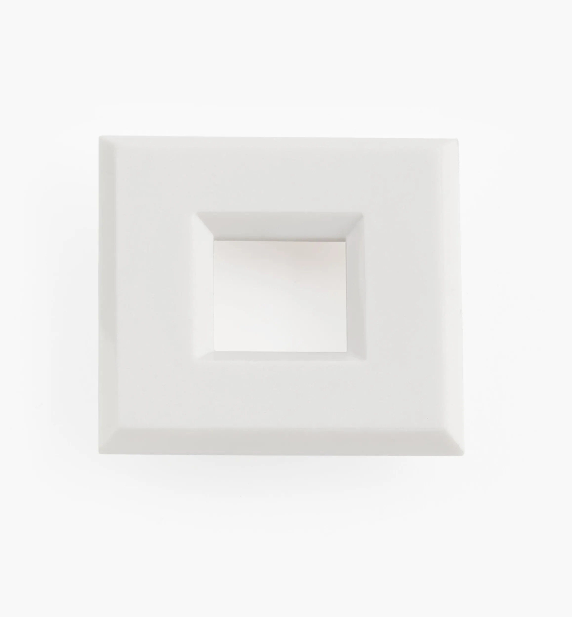 Lee Valley Lighting>Square Polycarbonate Trim Ring For Indoor/Outdoor Mini Recessed LED Light