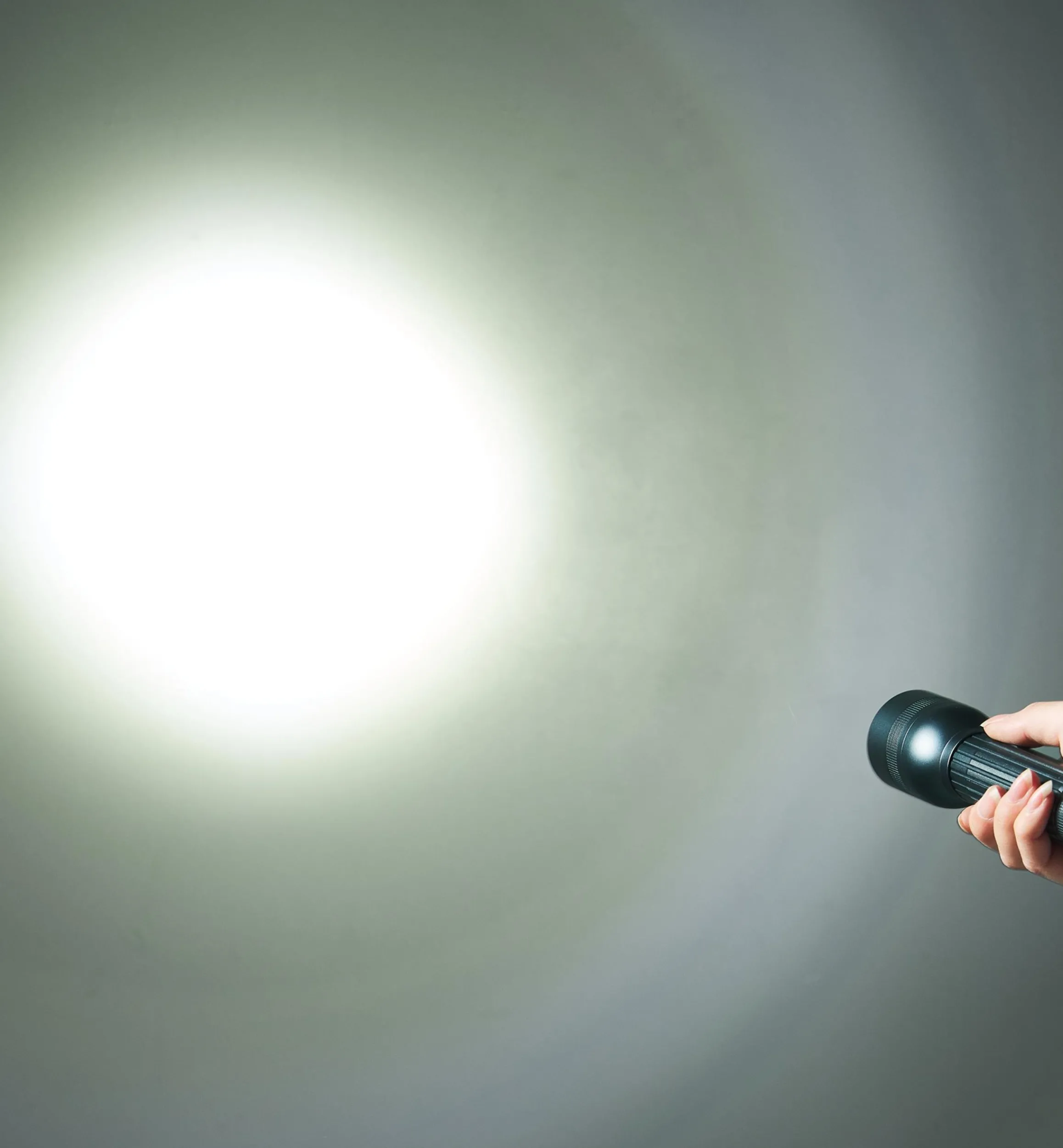 Lee Valley Lighting>Suprabeam Q7XRS Flashlight