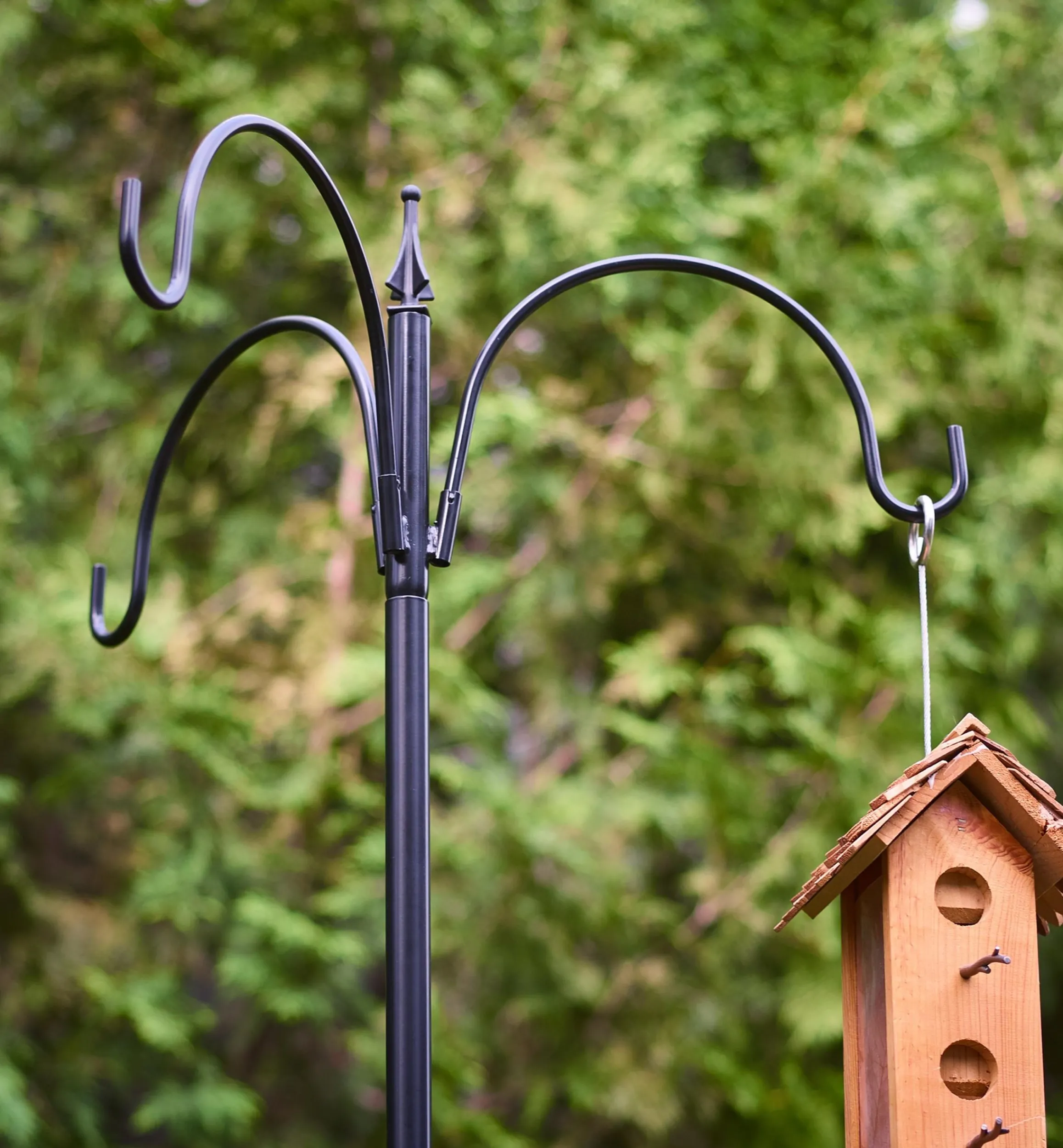 Lee Valley Container Gardening>Three-Arm Garden Pole Set
