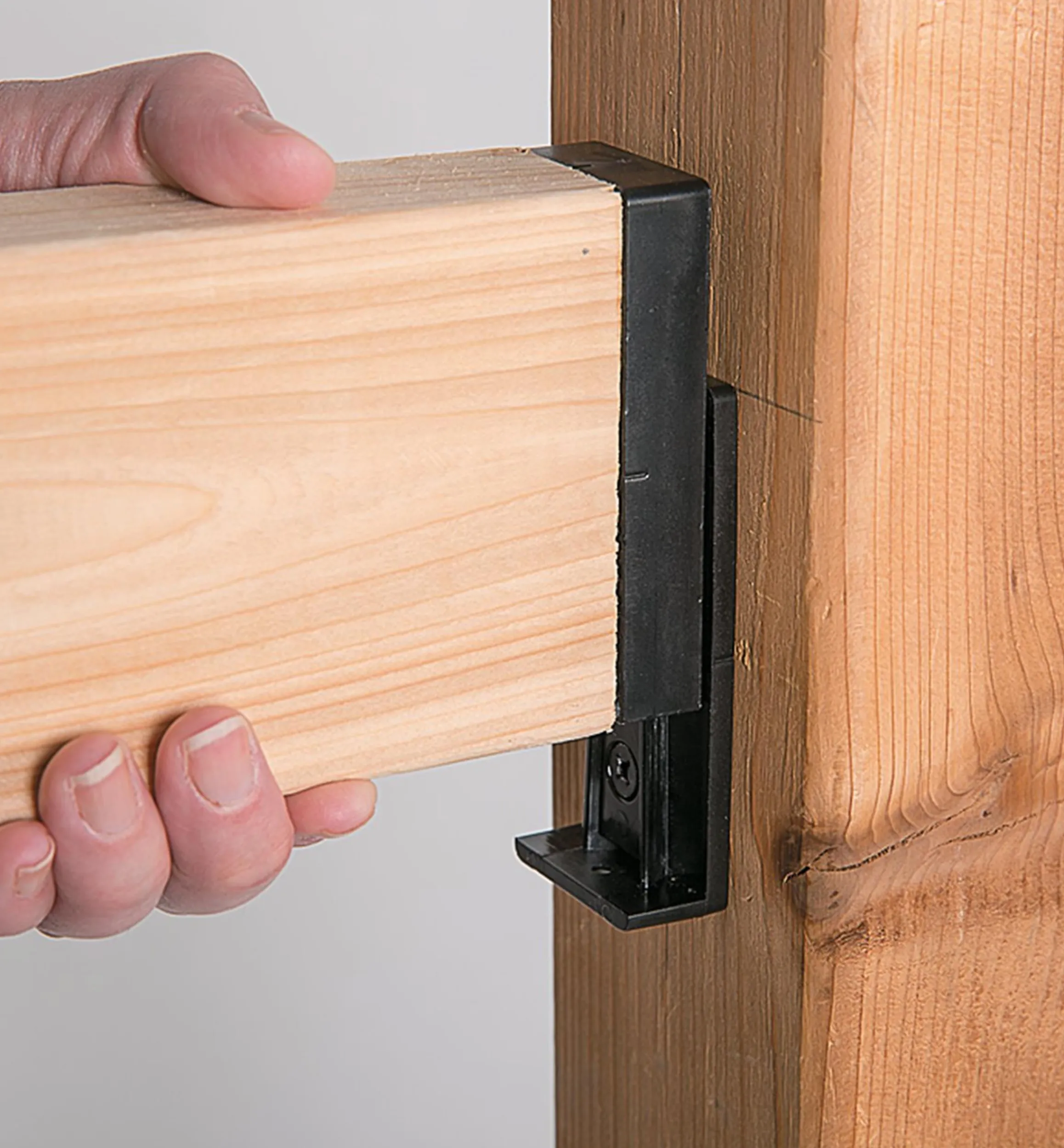 Lee Valley Outdoor Hardware>Titan 2 × 4 Railing Connectors