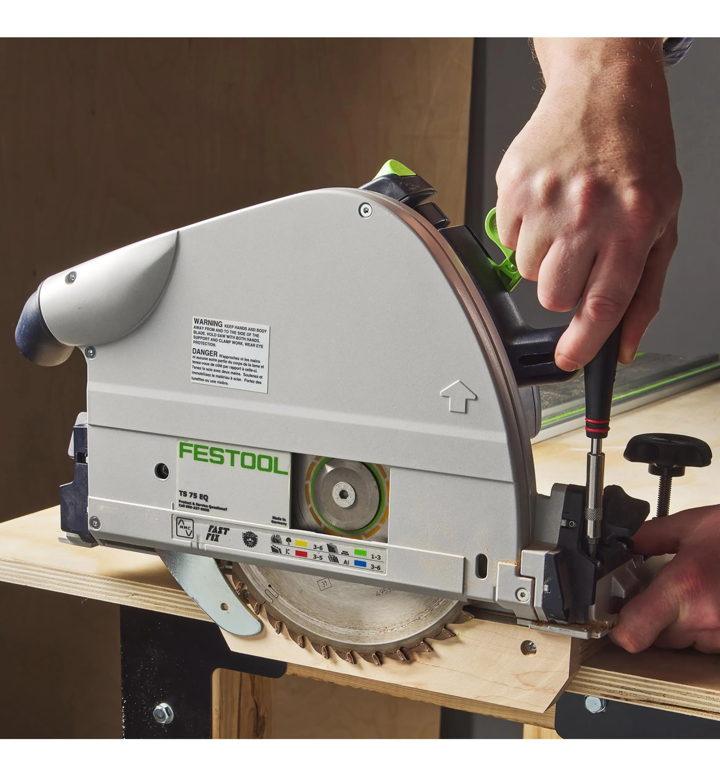 Lee Valley Power Tool Accessories>Track Saw Alignment Jig