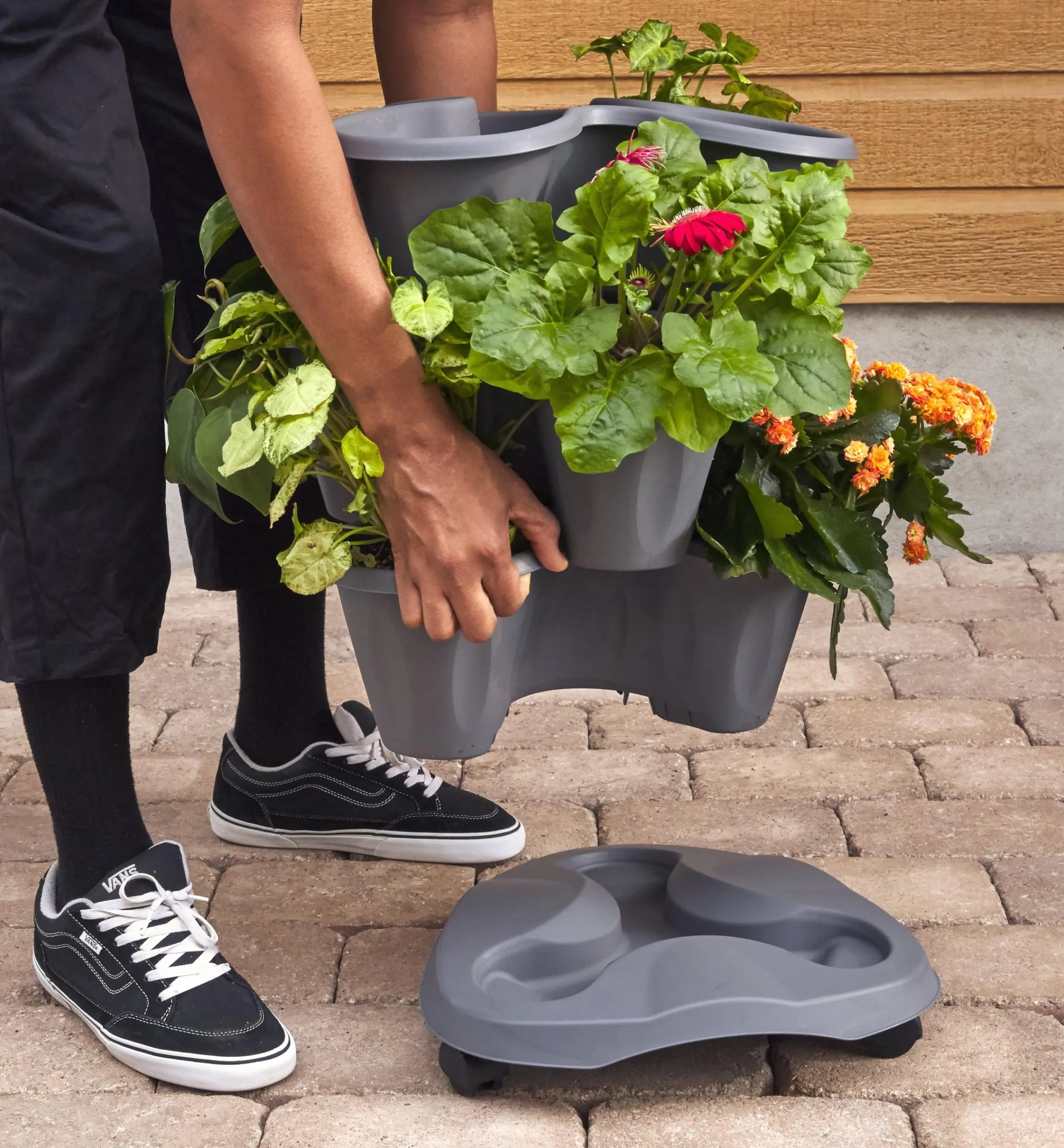 Lee Valley Container Gardening>Triple Planter
