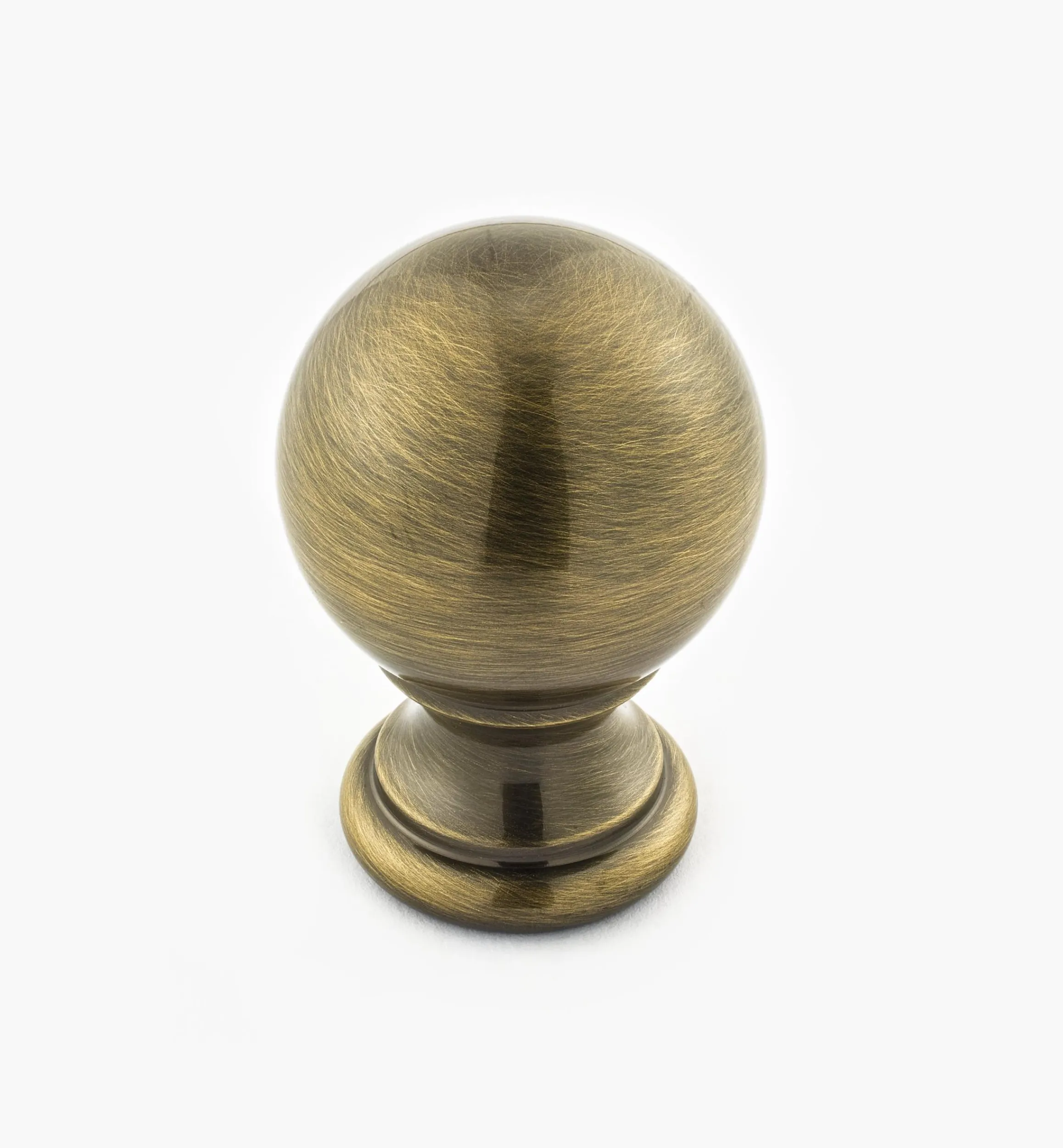 Lee Valley Knobs>Turned Brass Ball Knobs