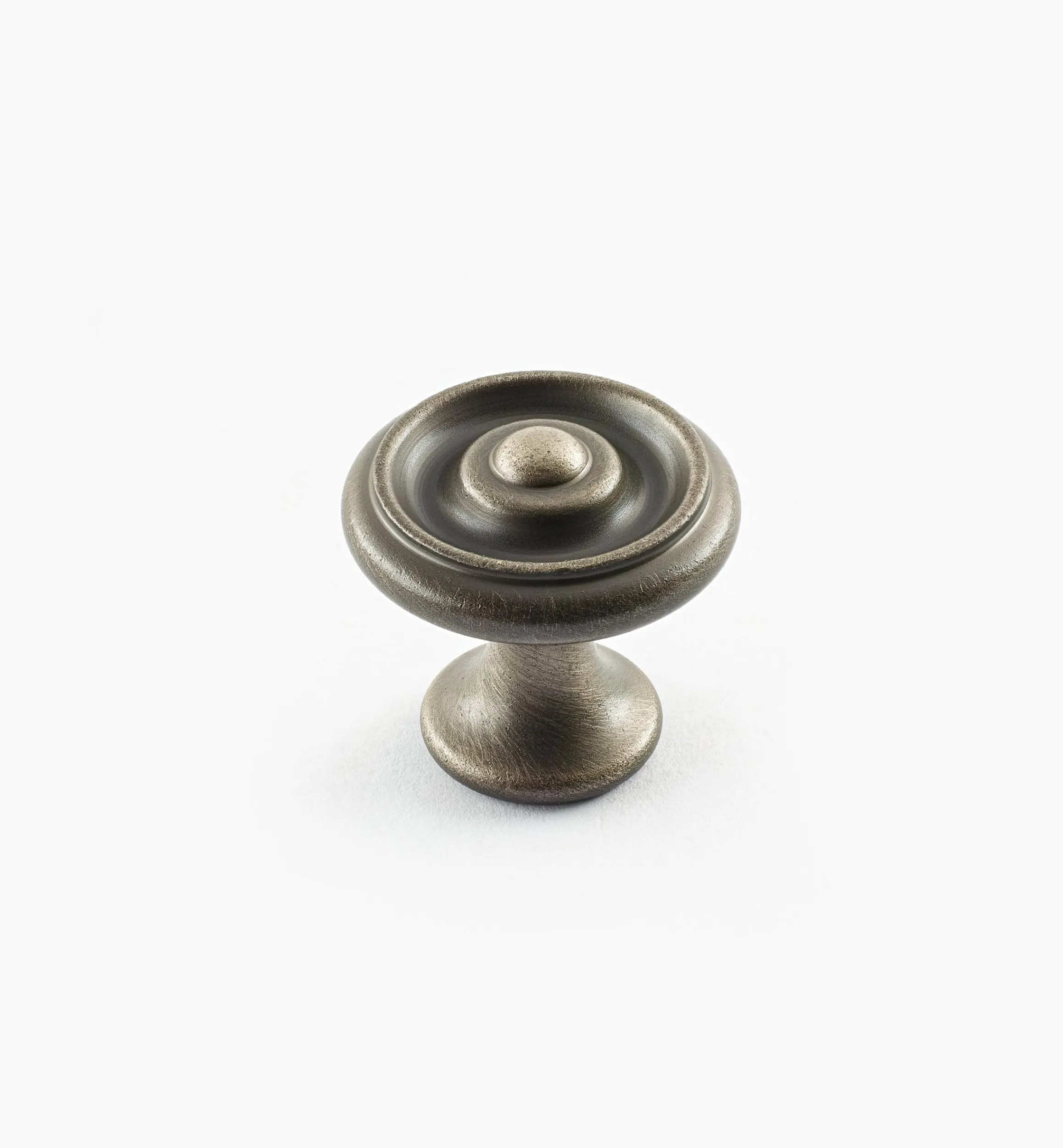 Lee Valley Knobs>Turned Brass Raised Knobs