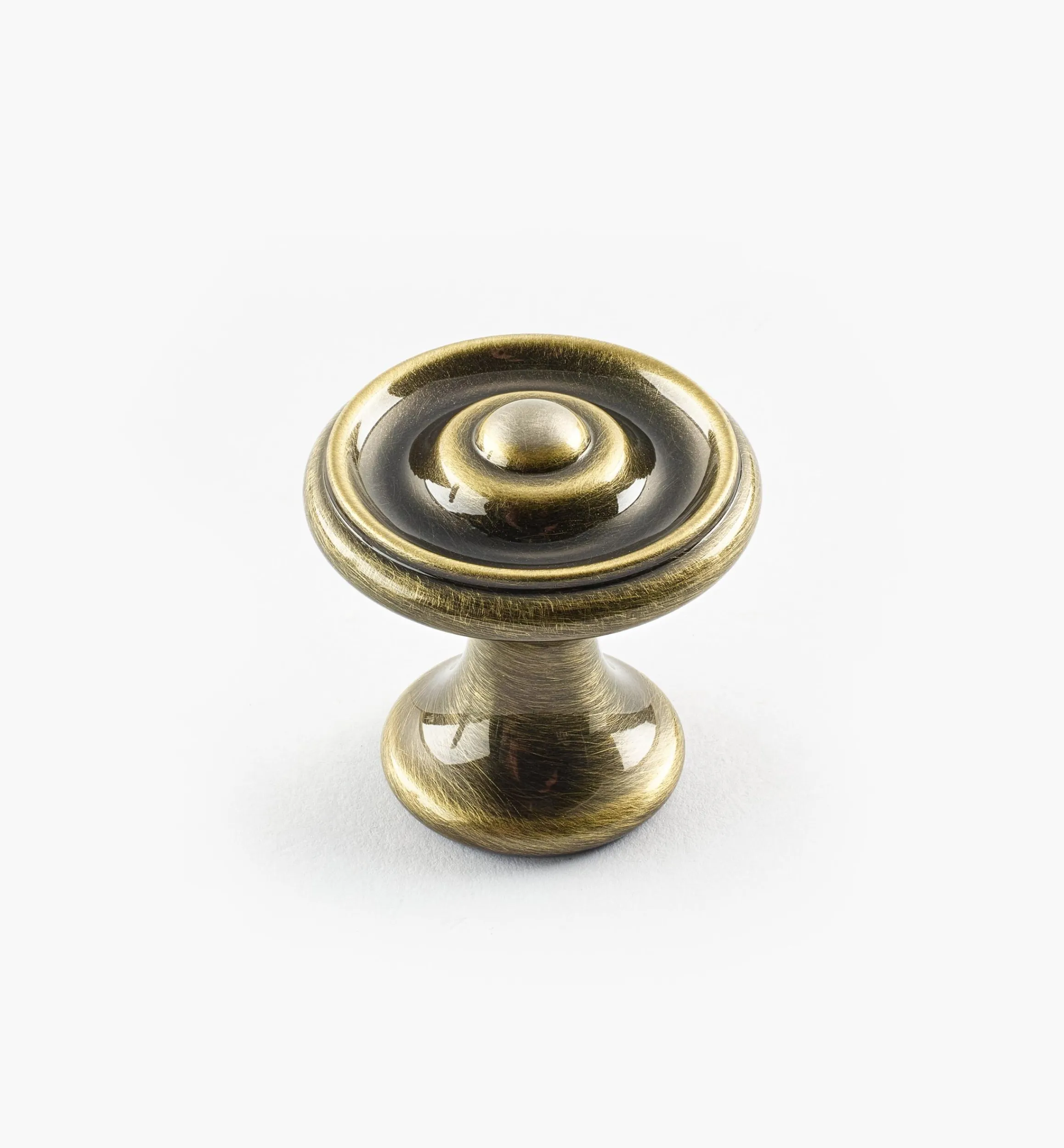 Lee Valley Knobs>Turned Brass Raised Knobs