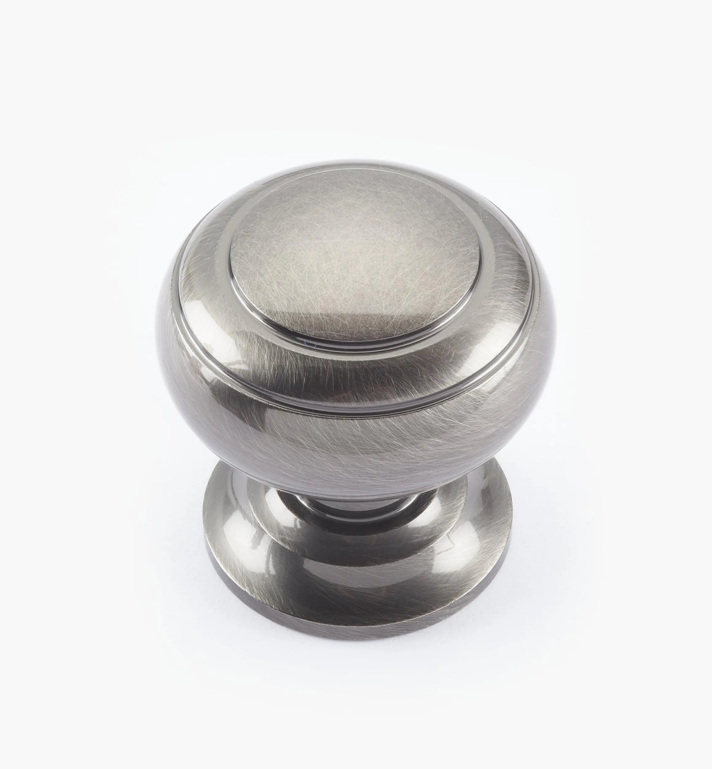 Lee Valley Knobs>Turned Brass Ring Knobs