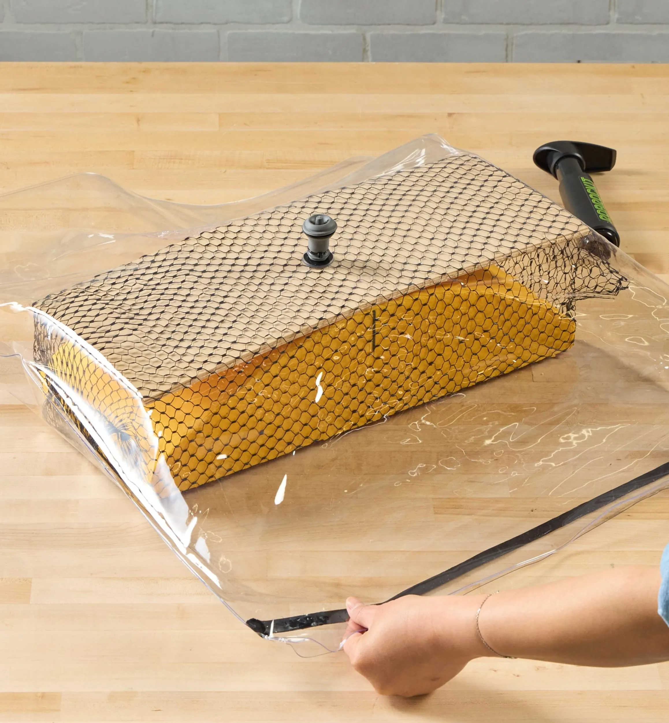 Lee Valley Hand Tools>Vacuum Presses