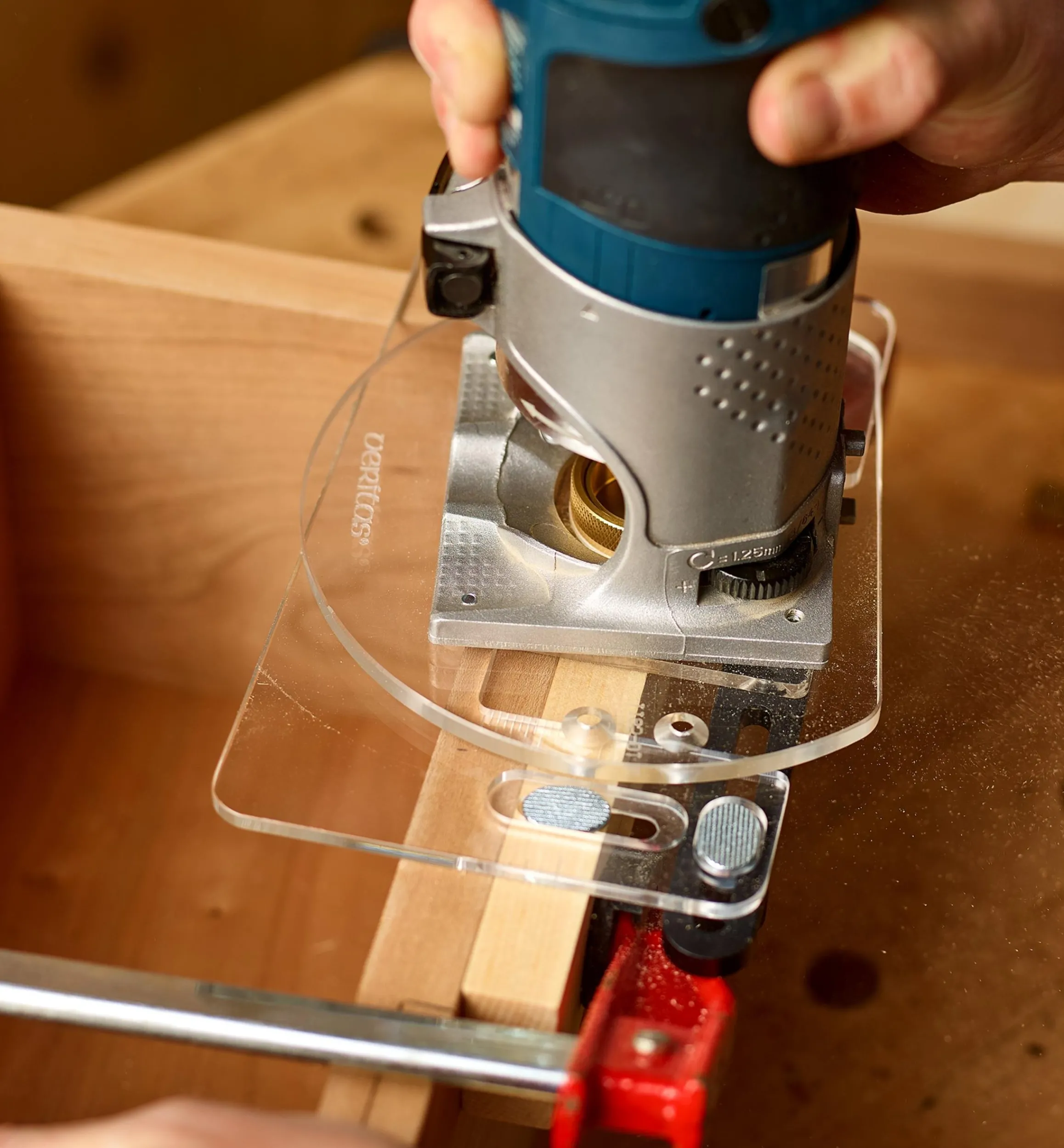 Lee Valley Routing>Veritas Cabinet Hinge Template