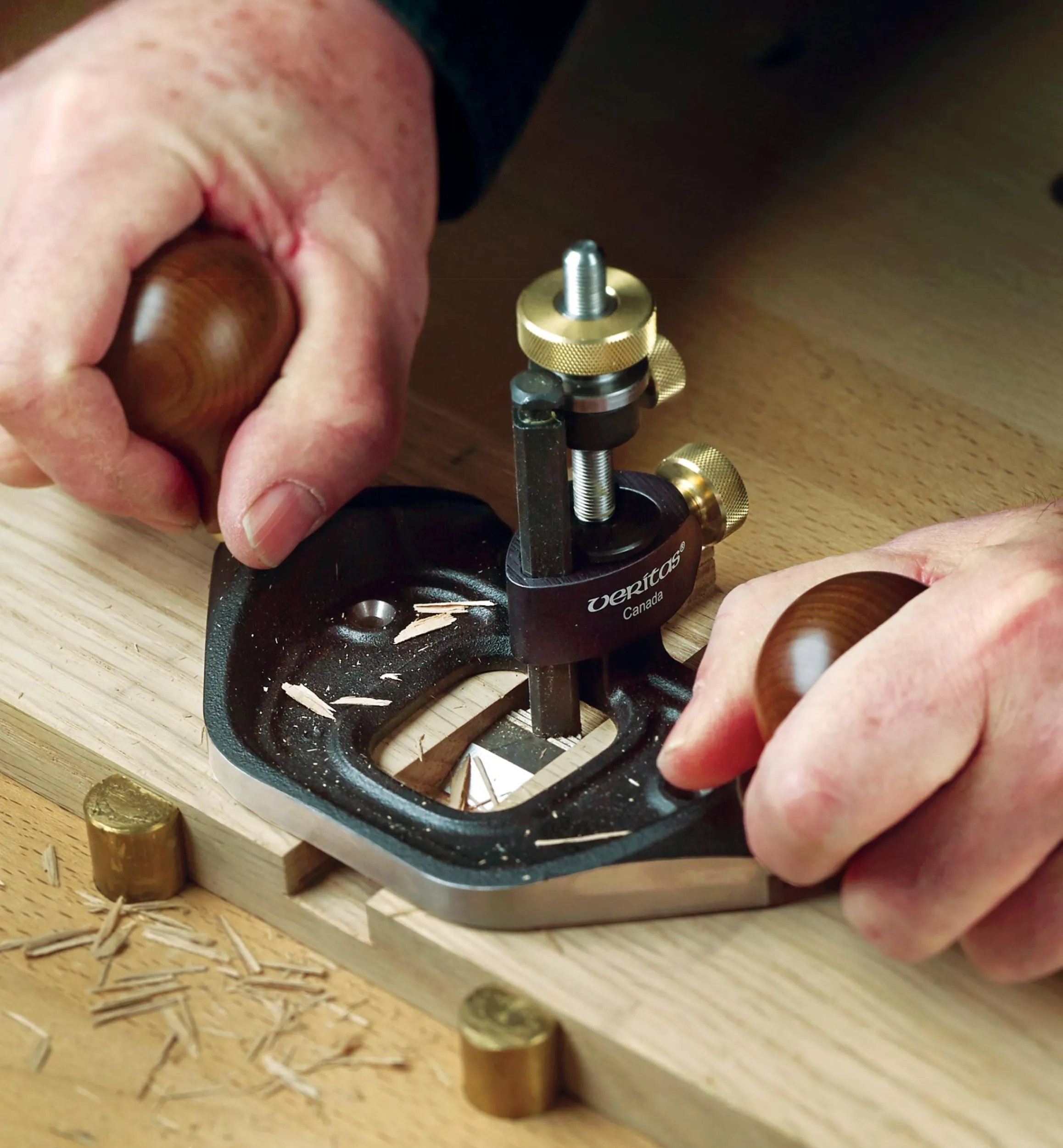 Lee Valley Routing>Veritas Large Router Plane, Box & Metric Blades Set