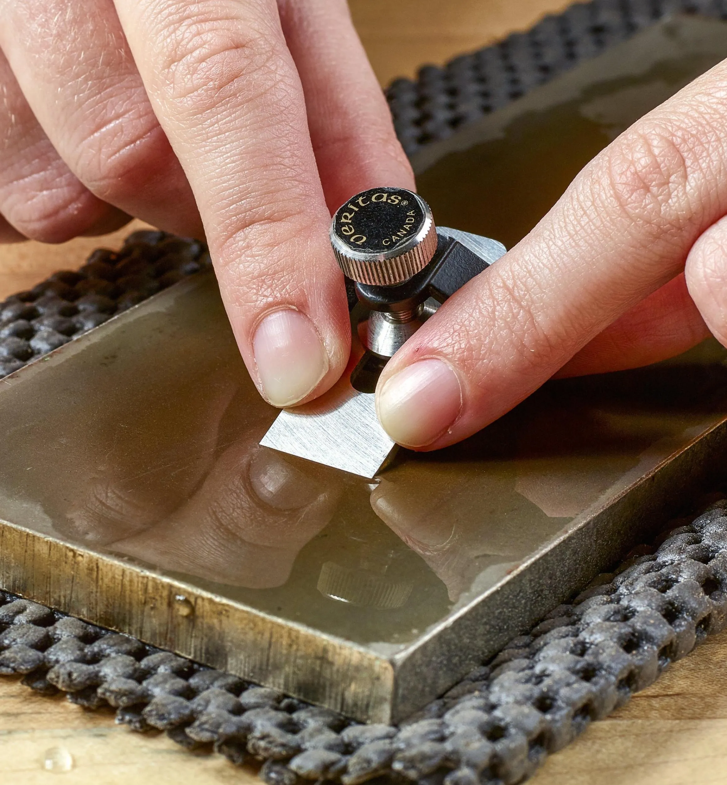Lee Valley Hand Tools>Veritas Miniature Honing Guide