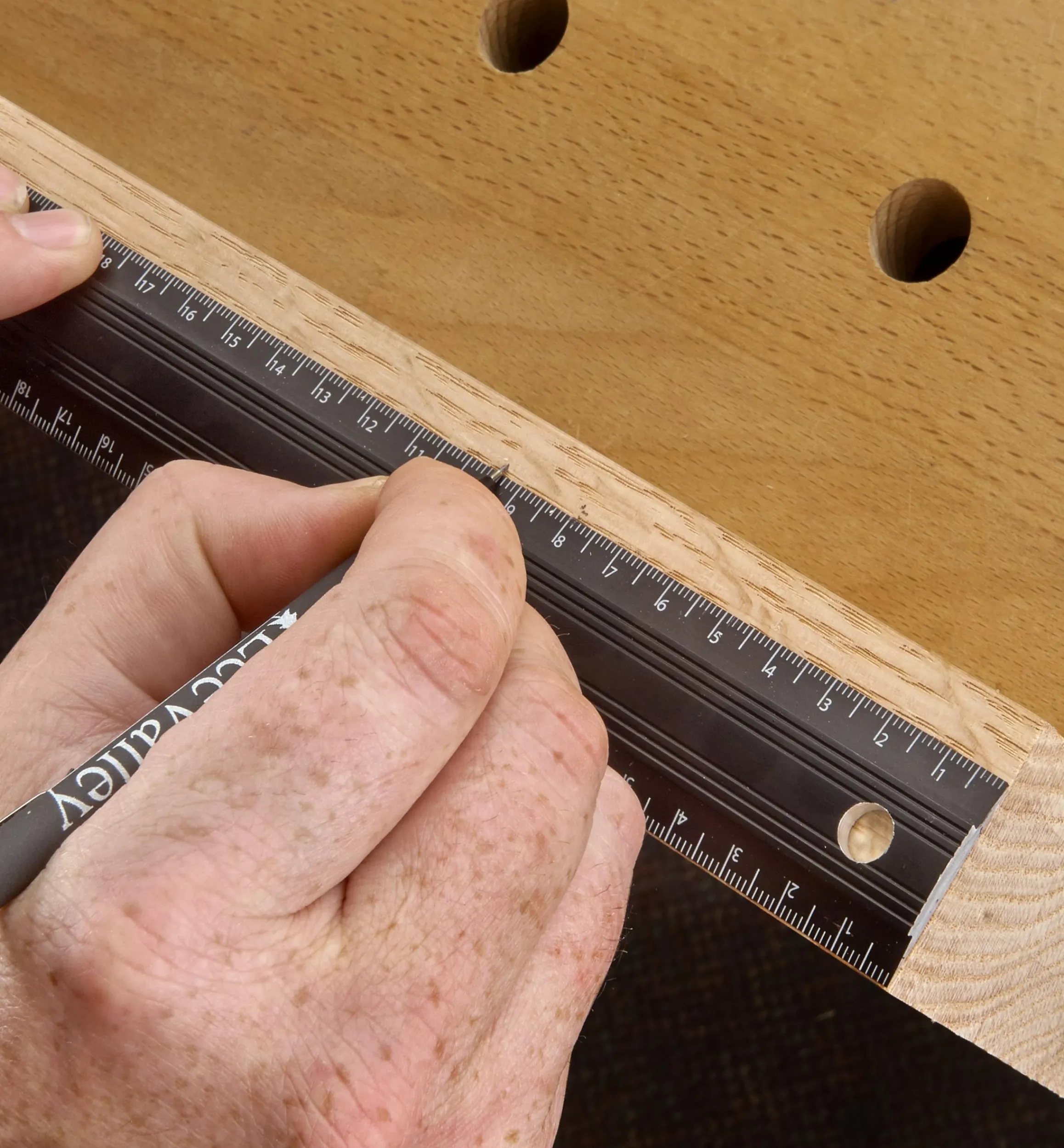 Lee Valley Marking & Measuring>Veritas 600mm Aluminum Bench Rule